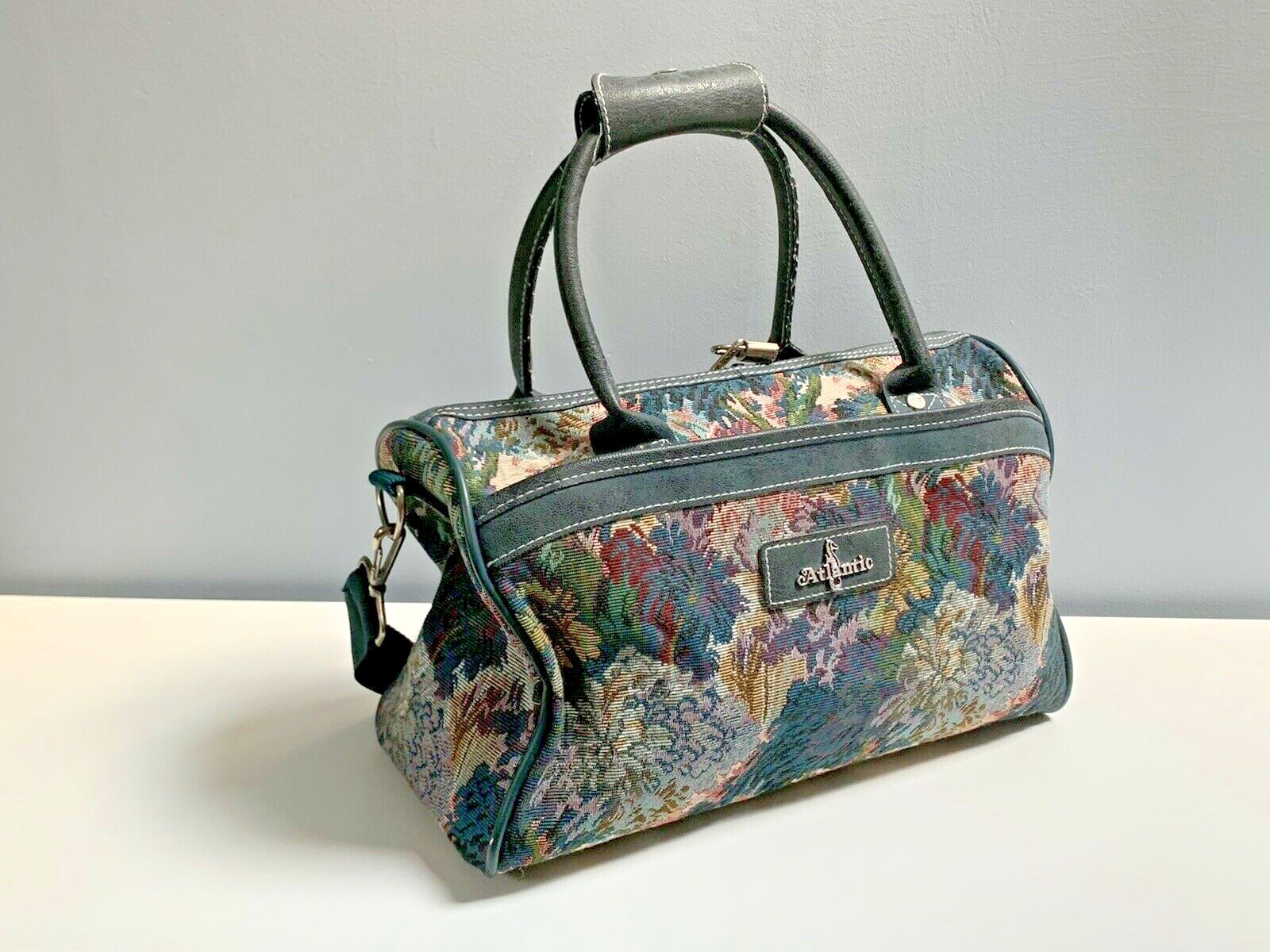 VTG ATLANTIC Luggage Tapestry Carry On Carpet Bag Weekend Tote Green Floral 14″