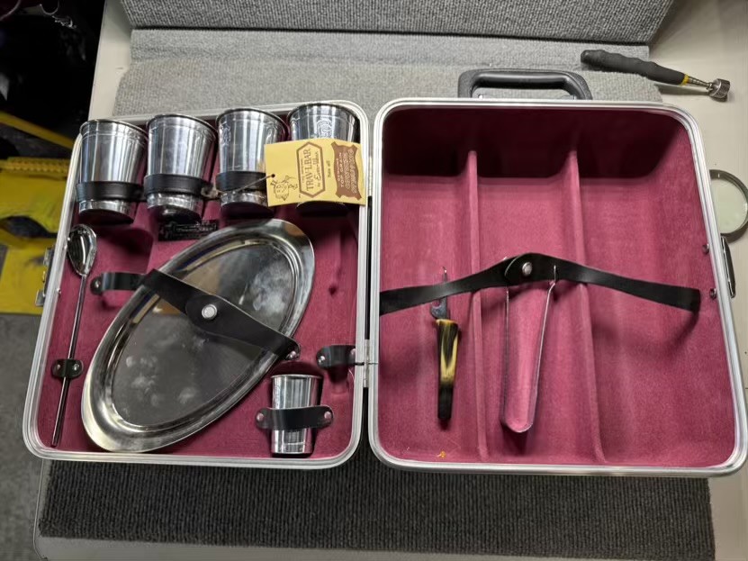 Ever-Wear Trav-L-Bar W Case