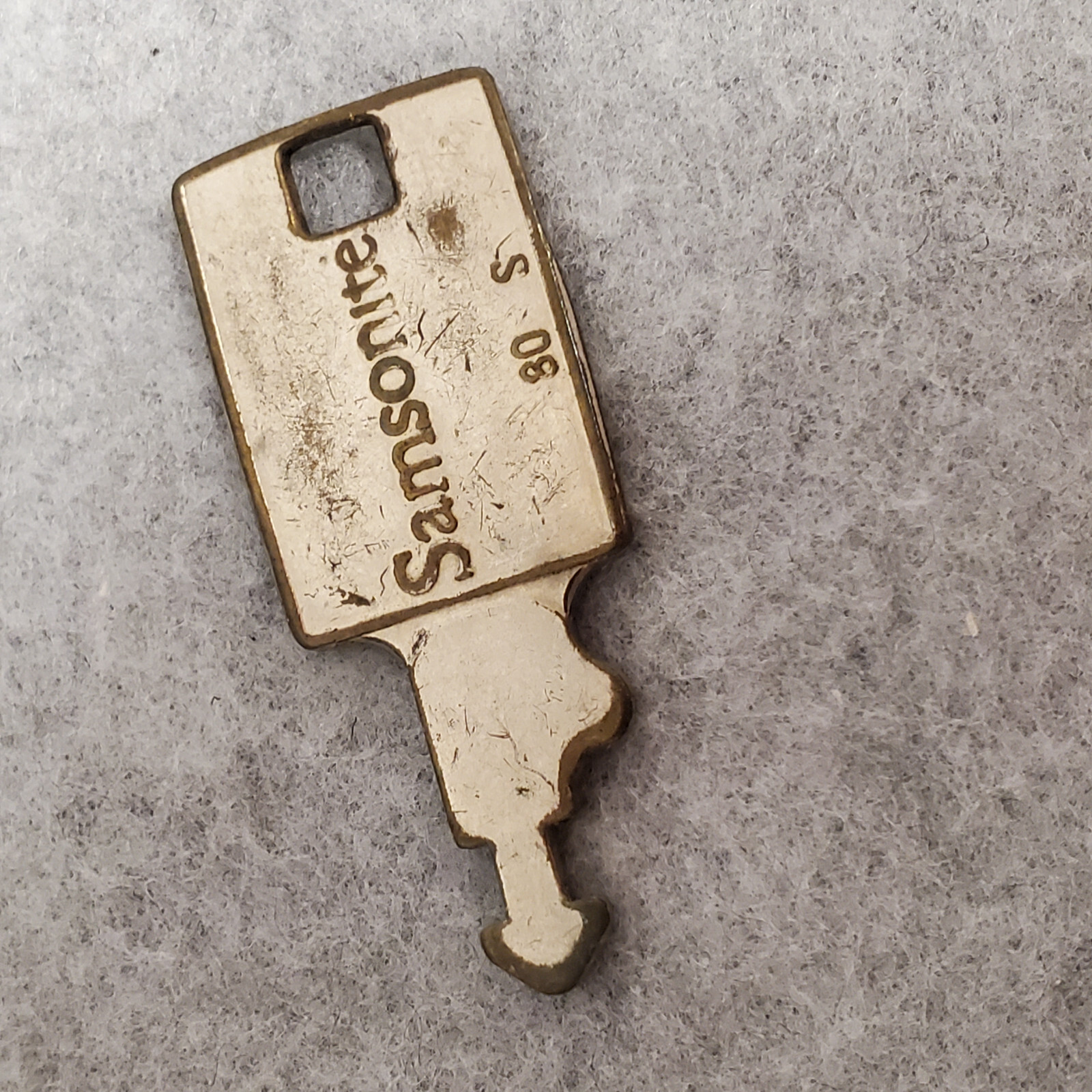 Vintage Samsonite Luggage Suitcase Key 80S 80 S