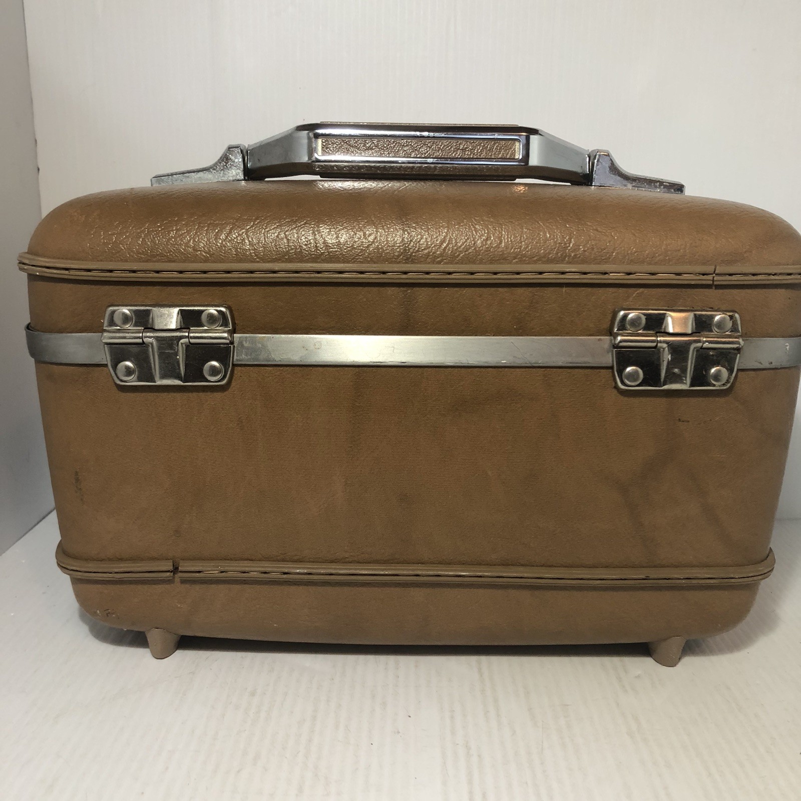 Vintage American Tourister Vanity Travel Train Case 14″ Brown Hard Shell W/Keys