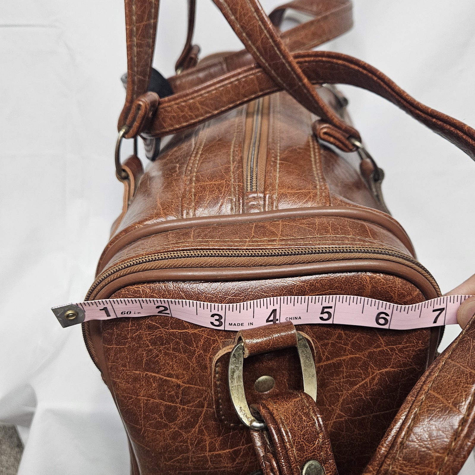 VTG 1970s F.W. Woolworth Faux Aligator Leather Suitcase Carry On Duffle 18″ Bag