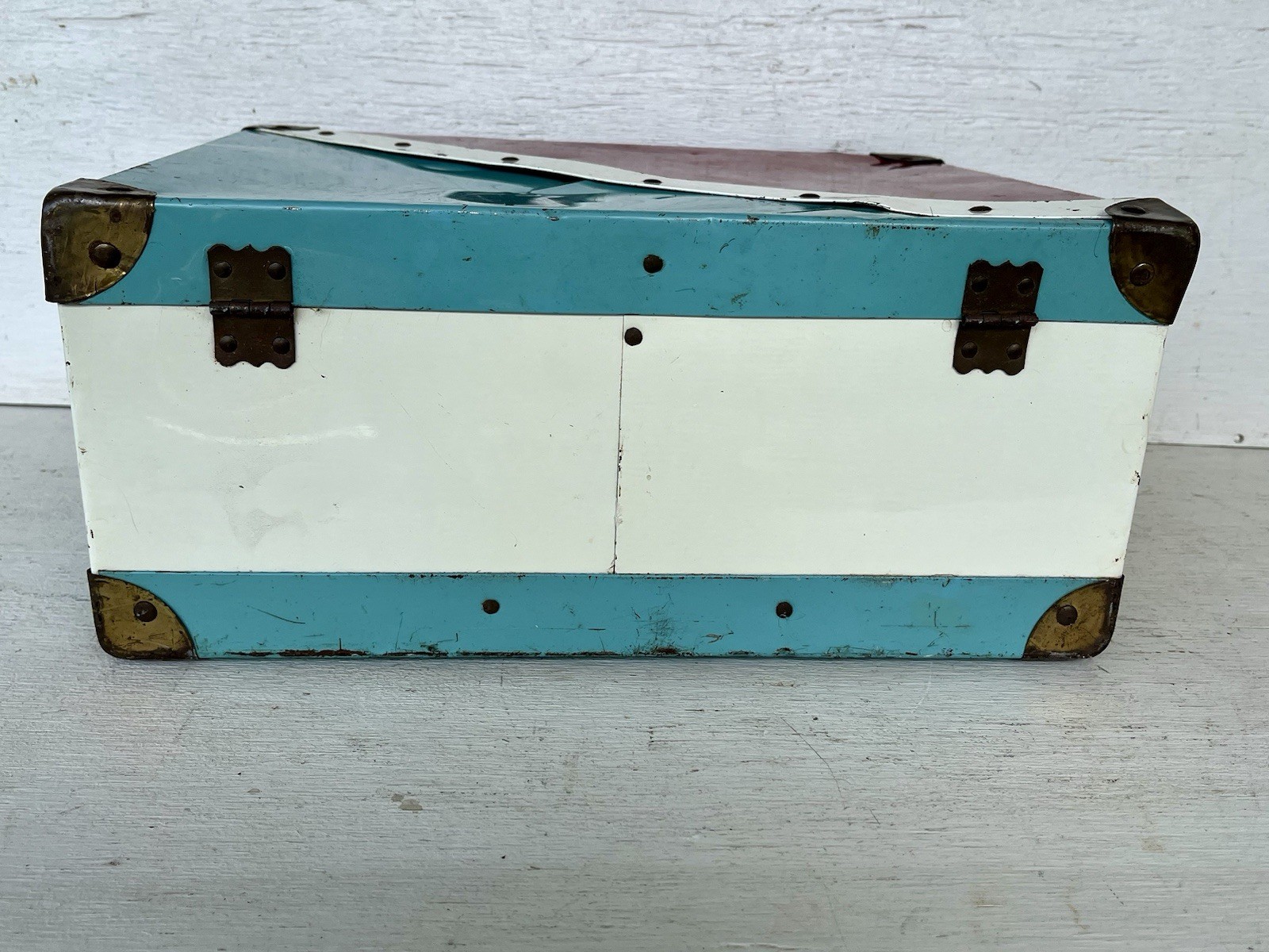 Metal Red, White & Turquoise Roller Skates Travel Carry Case (No Skates or Keys)