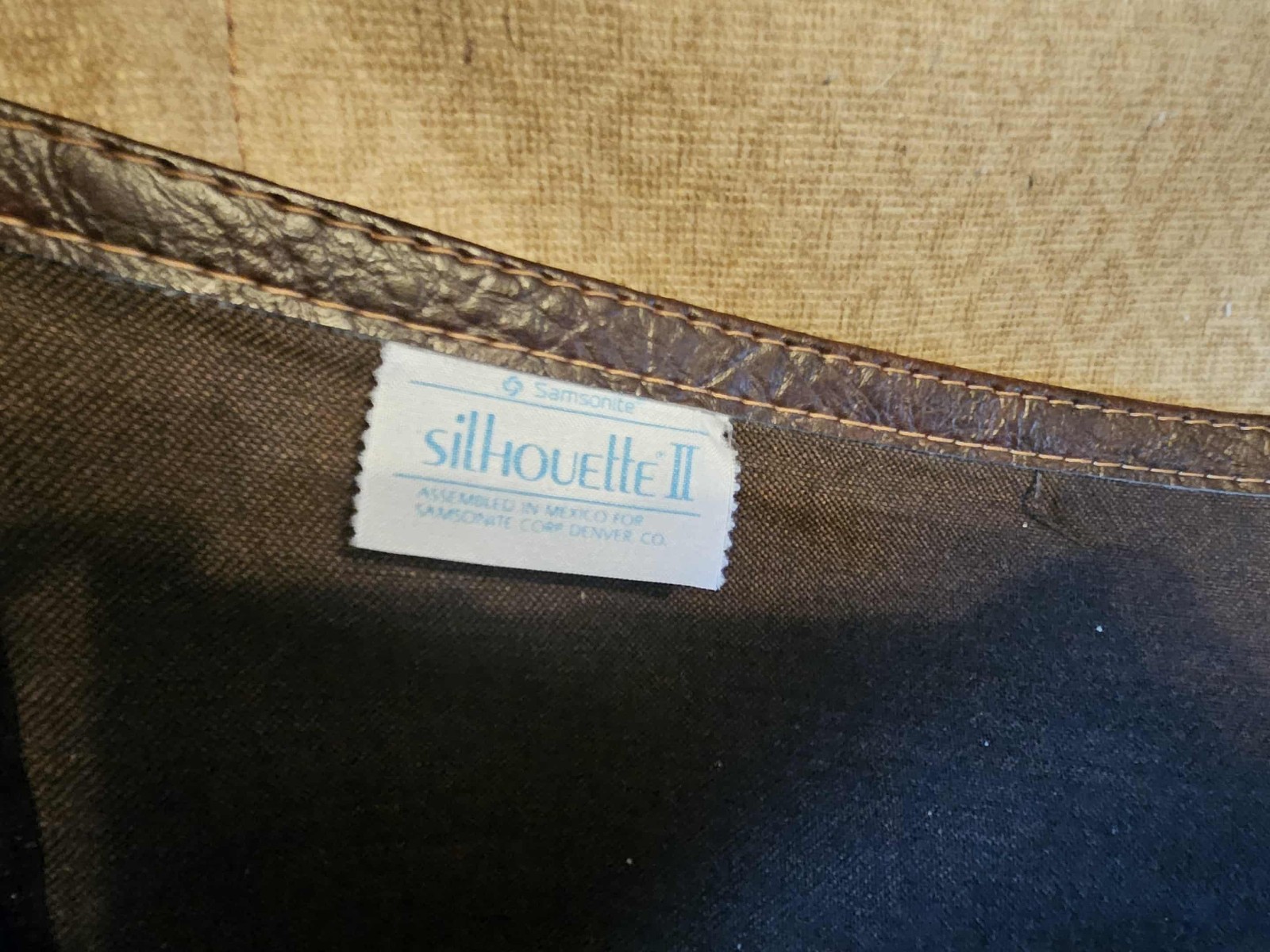 SAMSONITE Silhouette II Vintage Carry On Luggage Overnight Bag Retro Vintage