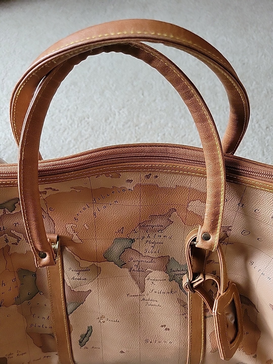 Vtg Gitano World Map Duffel/Travel/Carry-On Bag W Gitano Luggage Tag