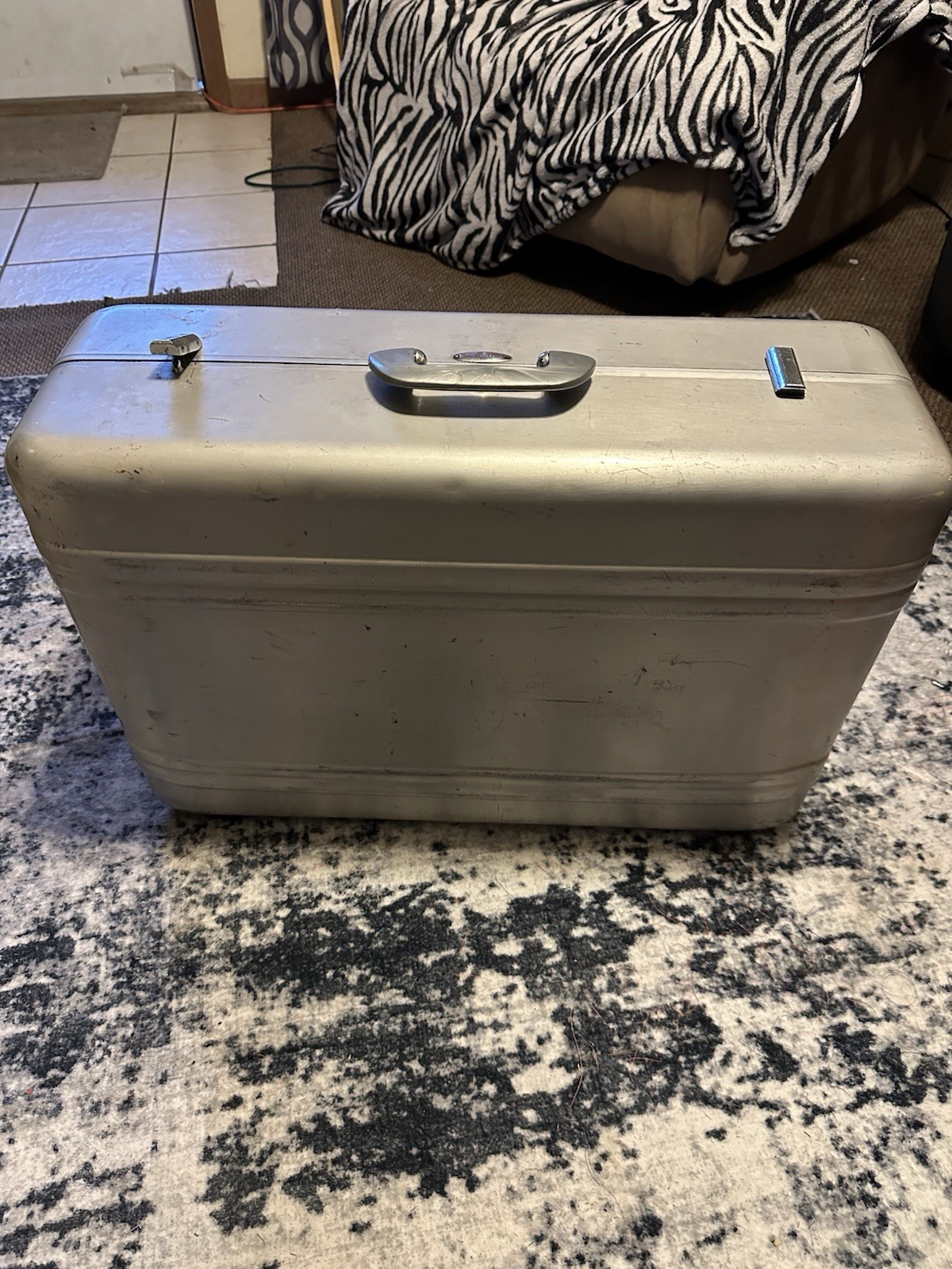 Vintage Zero Halliburton Aluminum Hardshell Suitcase