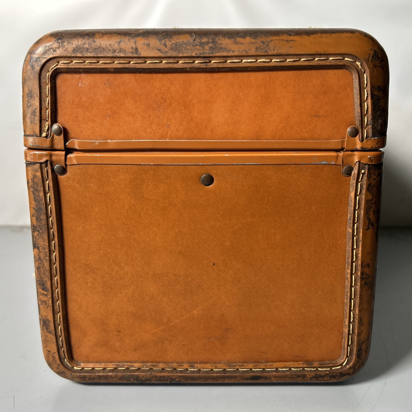 Vintage Samsonite Schwayder no4612 Brown Faux Leather Makeup Train Hard Case