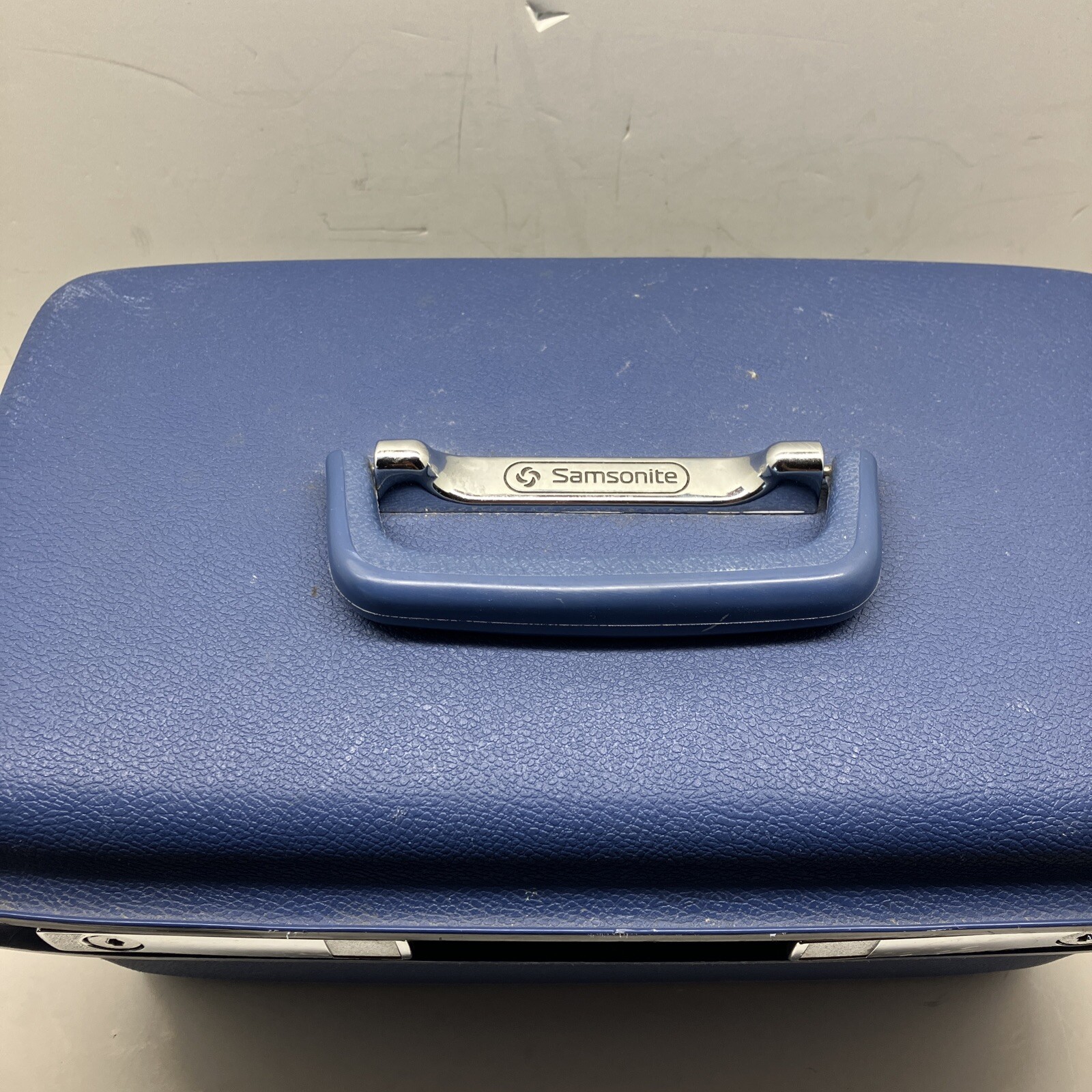 samsonite concord Make Up Case With Key Mirror And Tray