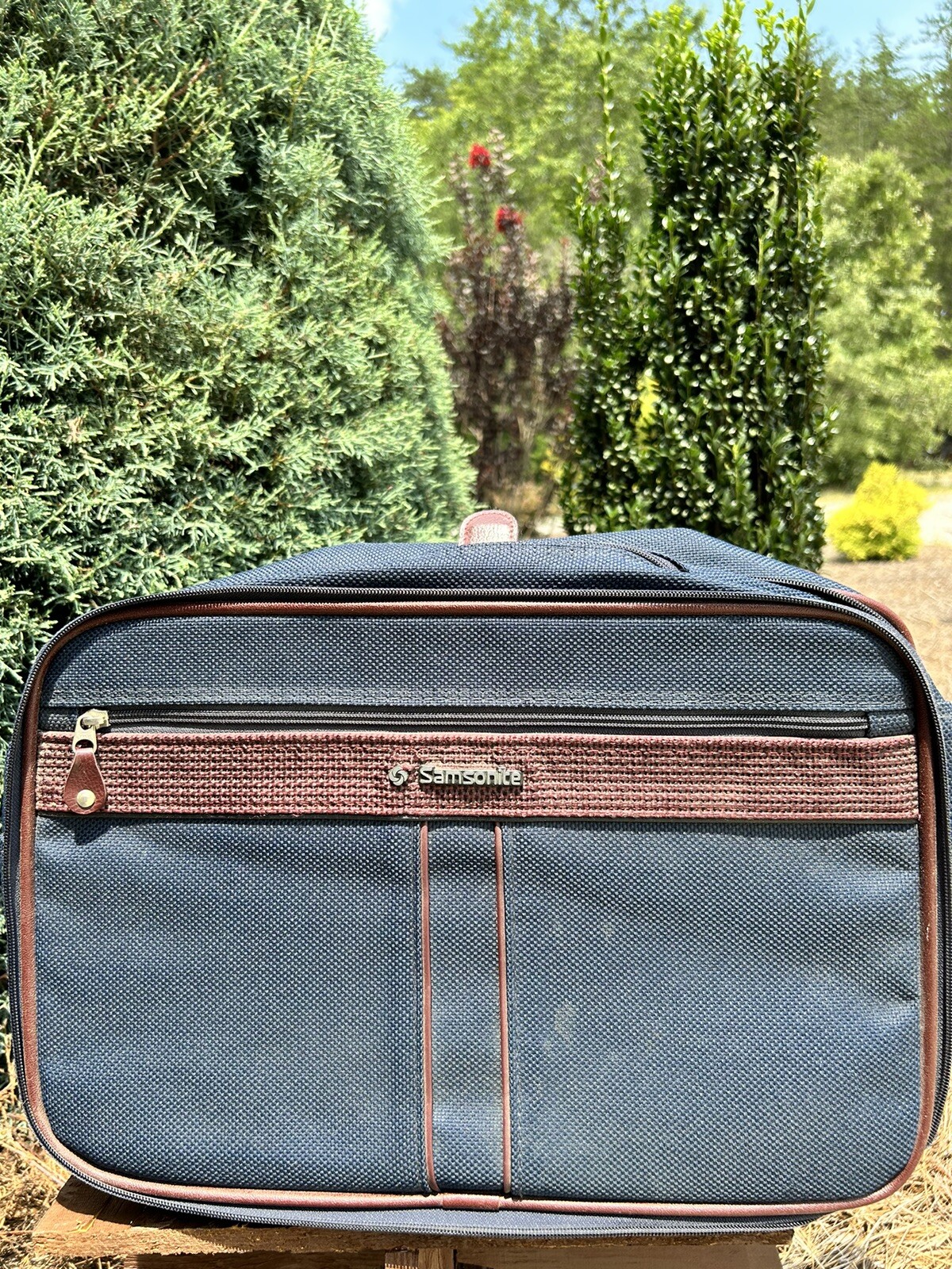Classic 1987 Samsonite Silhouette 4 Soft Sided Travel Bag