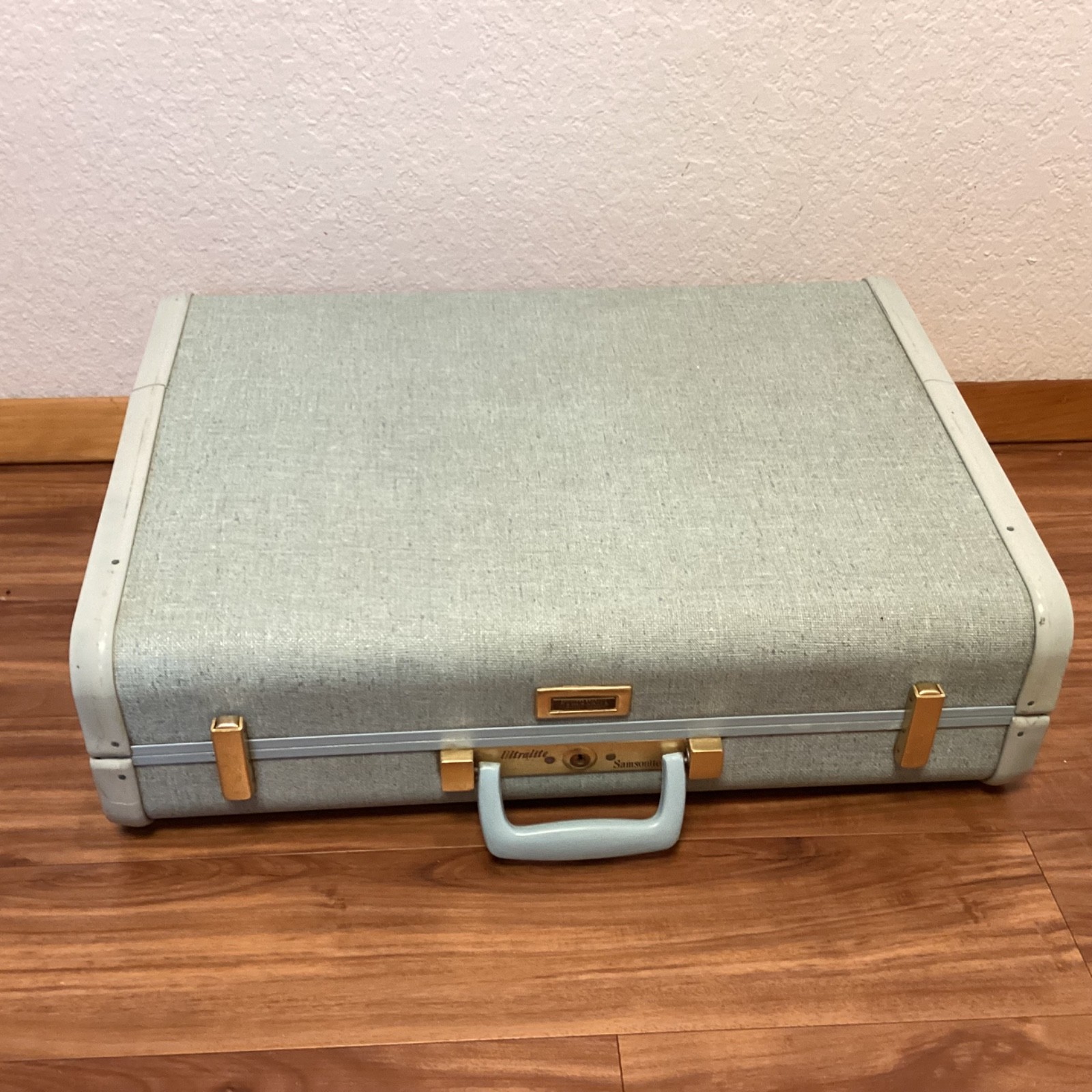 Vintage 1950s Samsonite Streamlite Blue Tweed Luggage 3 Piece Suitcase Set Keys