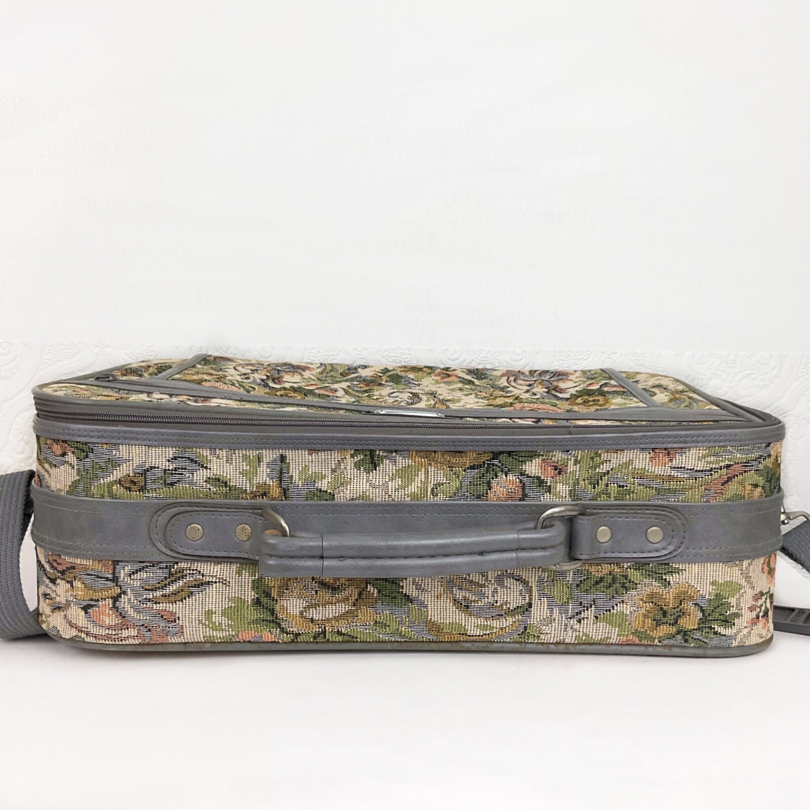 Vintage Jordache floral tapestry carry on suitcase travel bag luggage