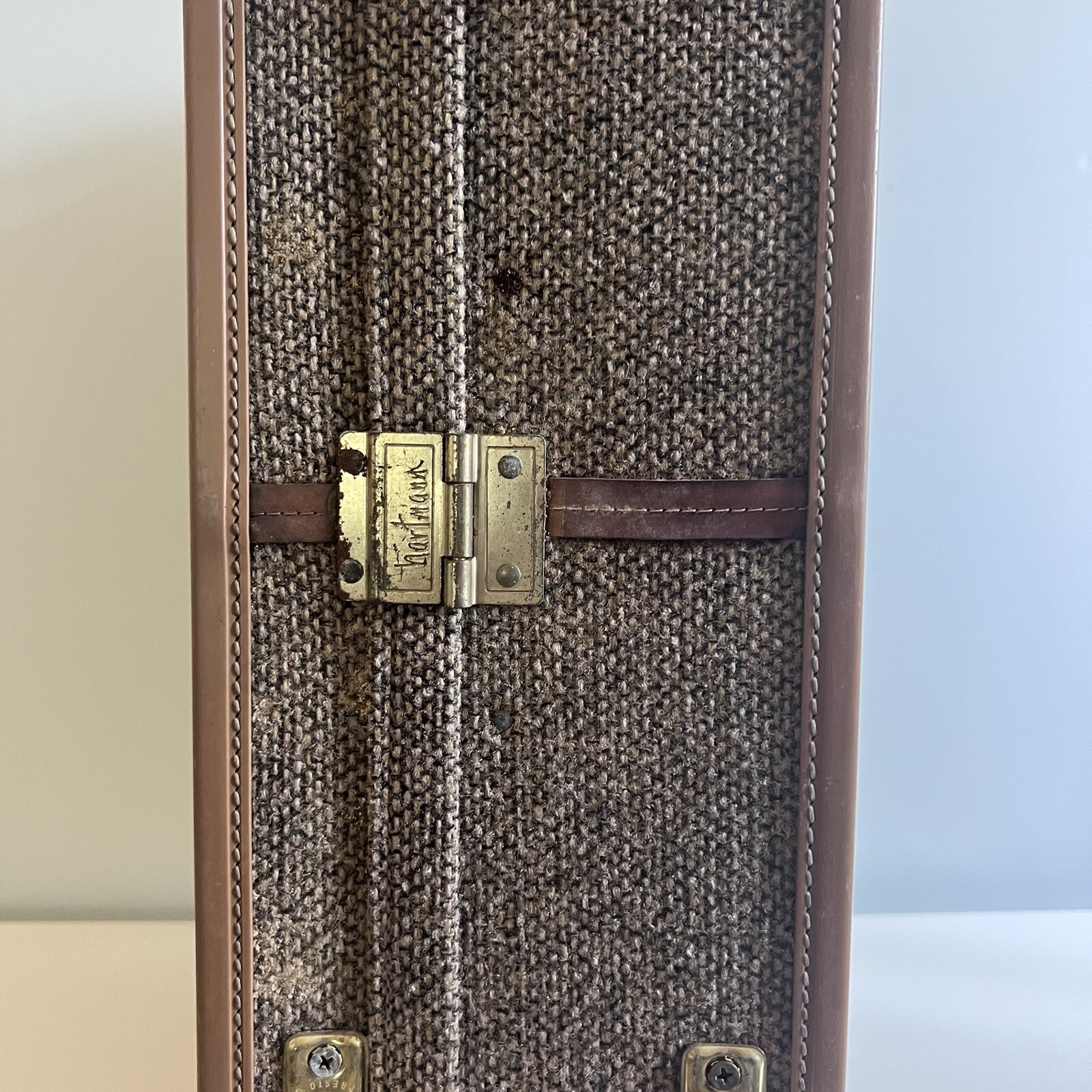 Hartmann Luggage Tweed Leather Suitcase Belting Combination Vintage 24x18x7