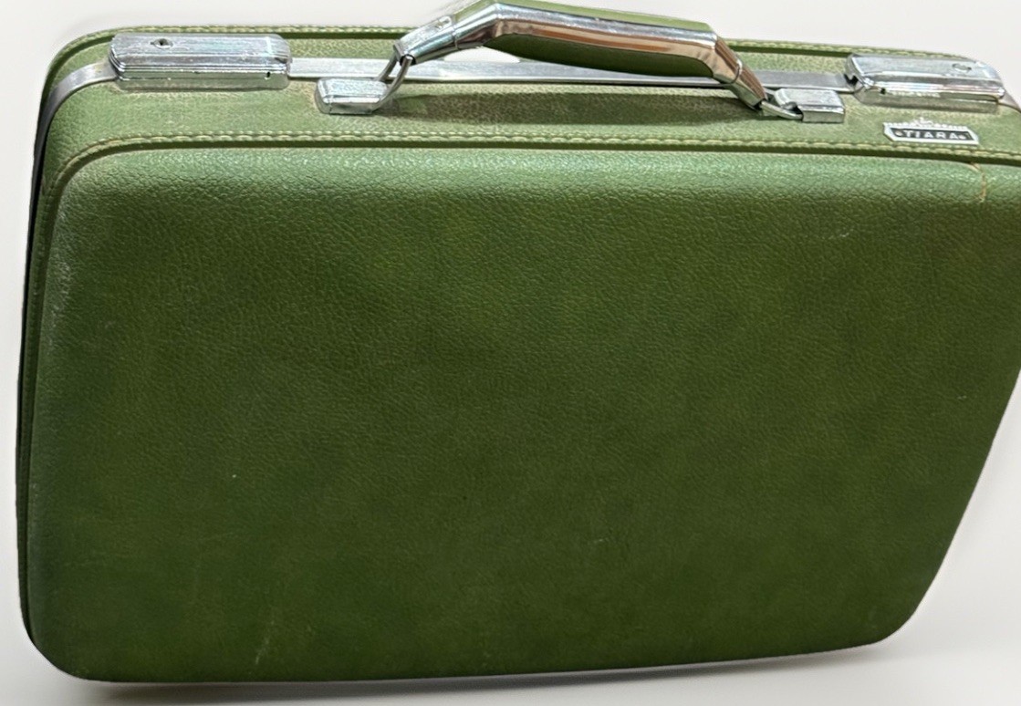 VTG American Tourister Tiara Train Case Olive Green Hard Shell Retro Luggage USA
