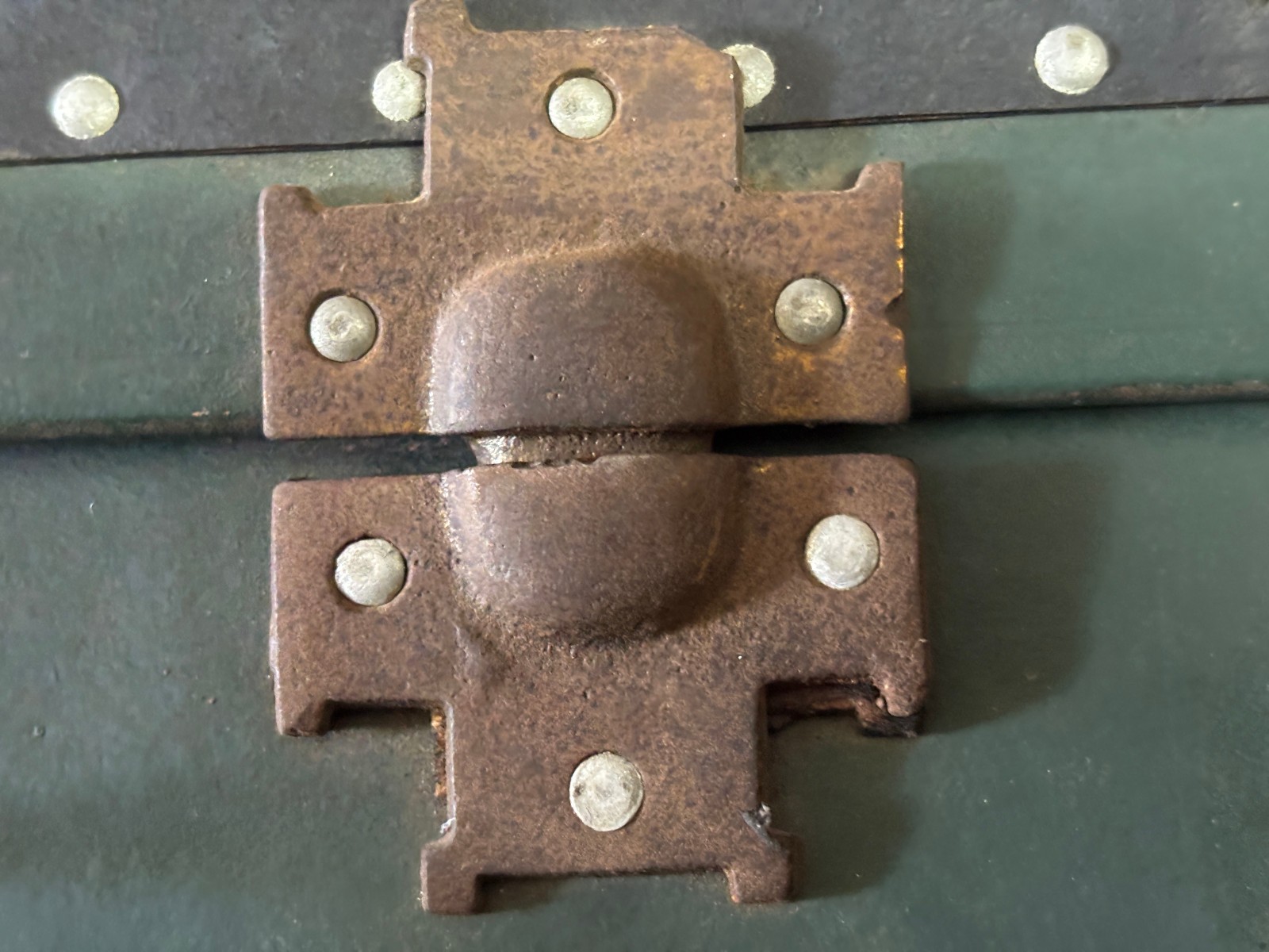 Antique Suitcase Riveted Binding Brass Hardware 1920’s Heritage Green & Black