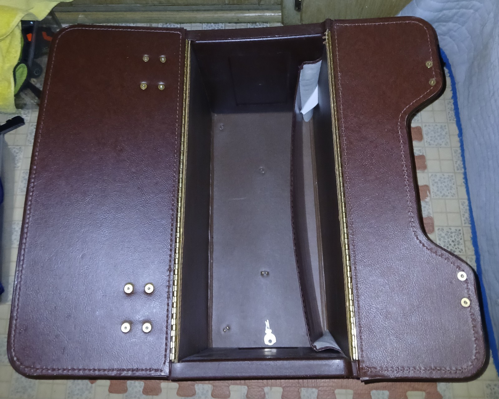 Vintage Stebco Briefcase Attache Catalog Case Hardsided Brown Leather One Key