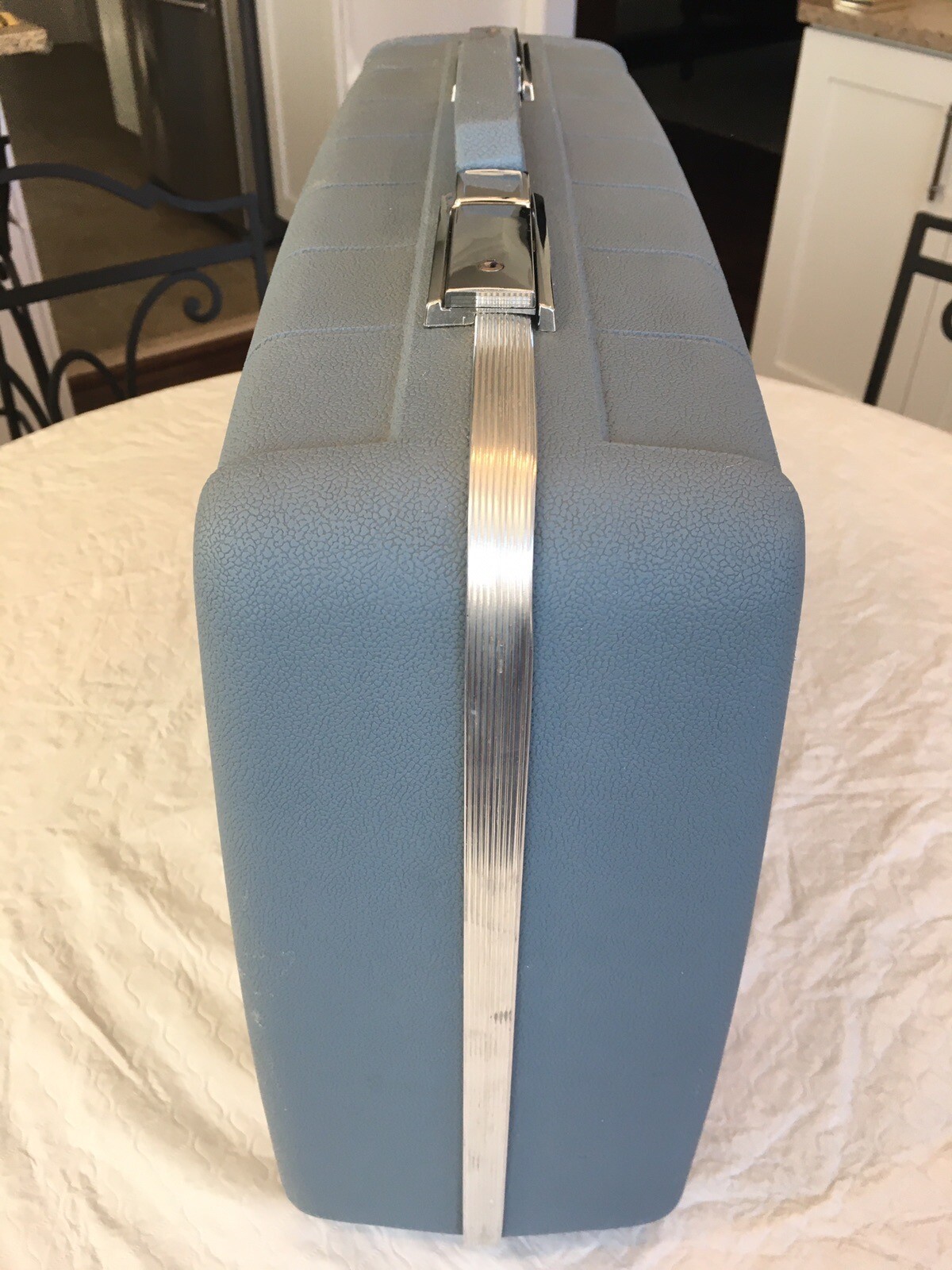 Starflite Luggage Light Blue 1960s Hard Case Mid Century Mod Over Night Case