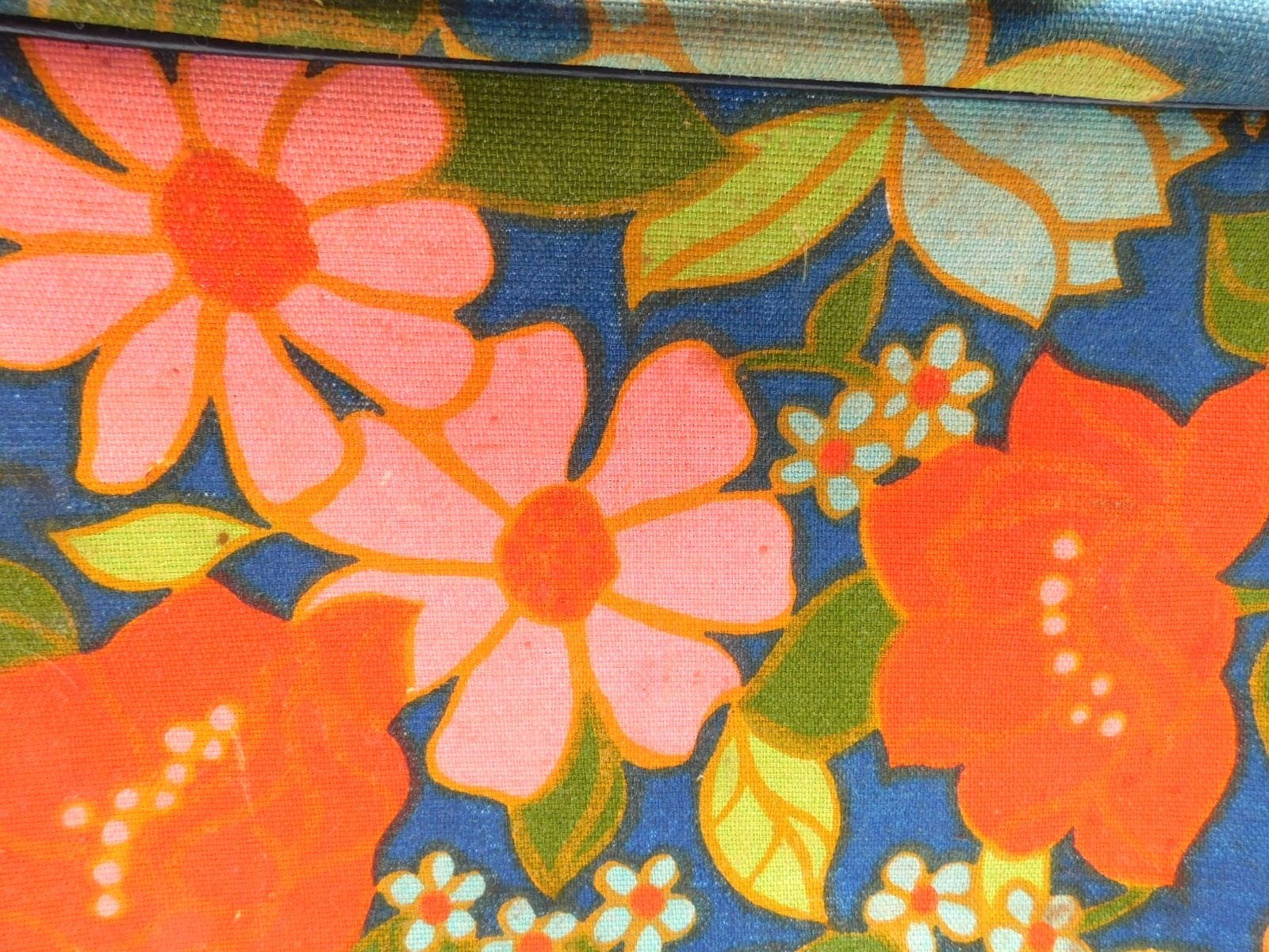 Vintage Flower Power Suitcase Floral Pattern 13″ x 11″ Child Size Japan Key READ
