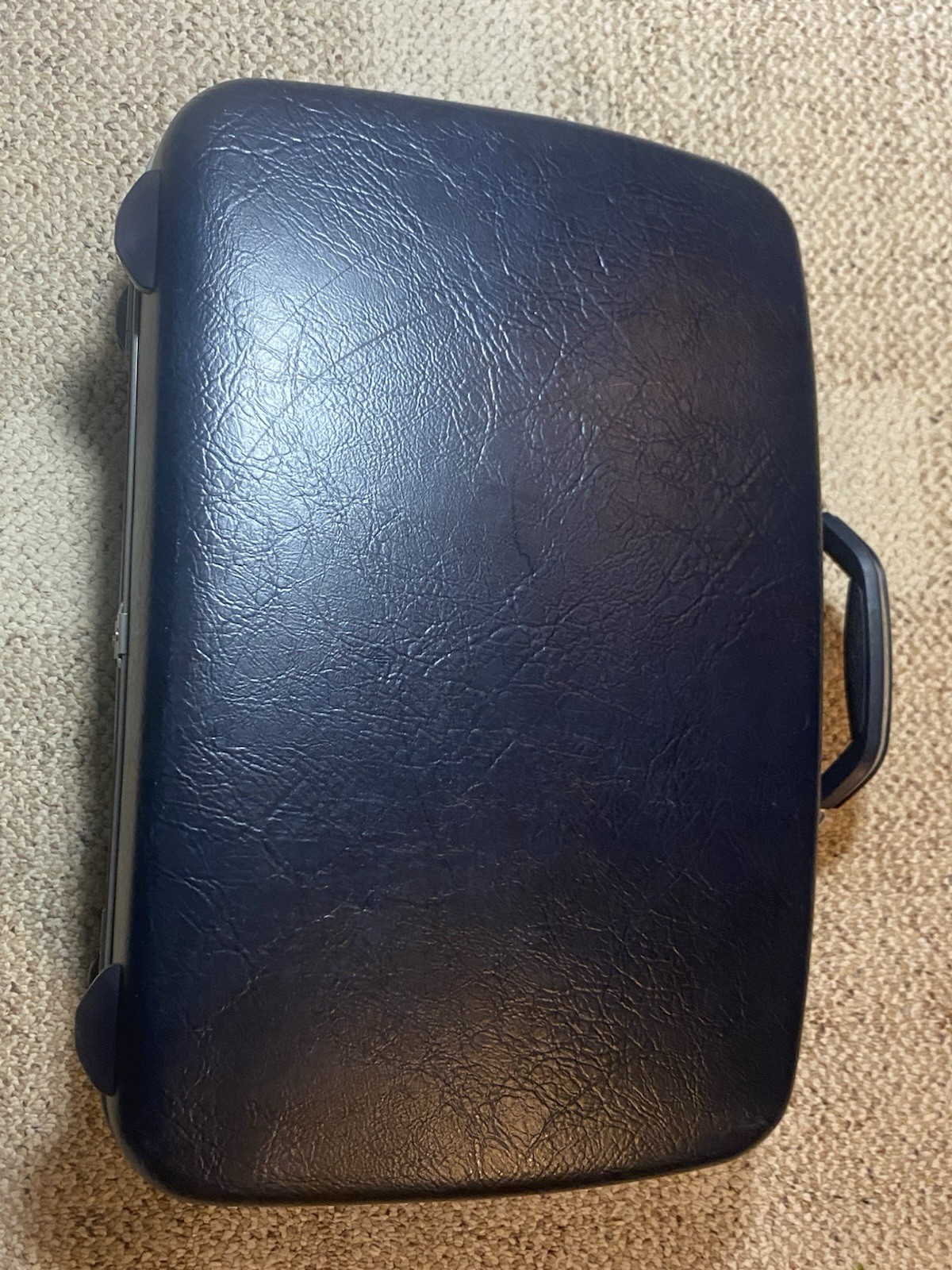 Vtg Samsonite Profile II Blue Hard Shell Luggage Suitcase w/Key 20″ X 13” X 6”