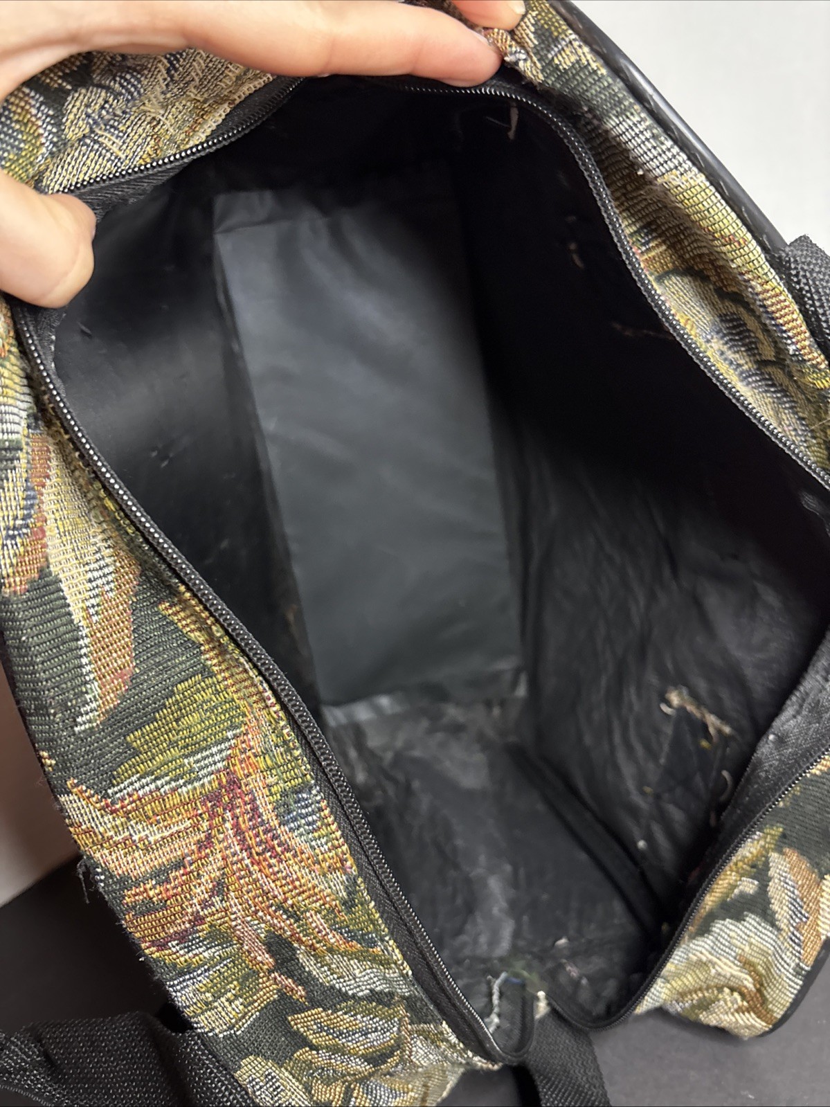 Vintage Prodigy Floral Tapestry Luggage Carry On Bag Satchel W Black Trim