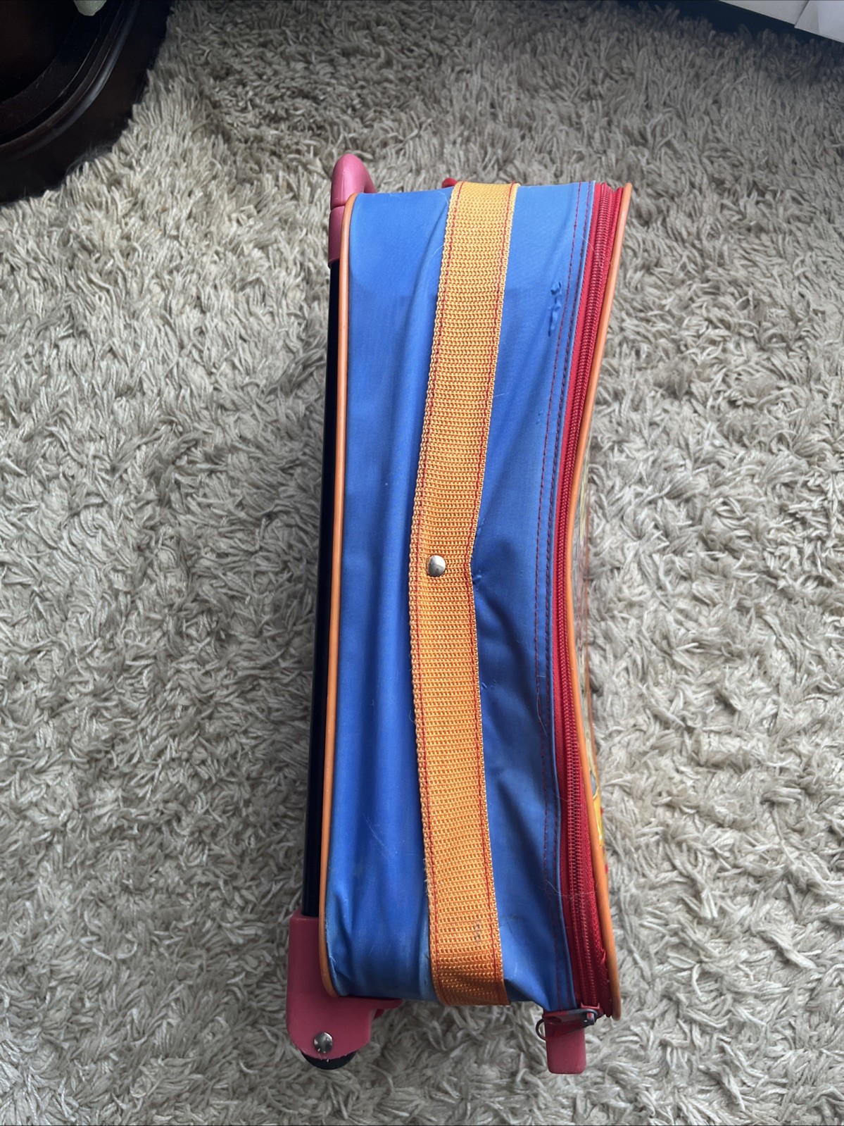 Rare Vintage 90’s Pyramid Disney Winnie The Pooh 15” Rolling Luggage Suitcase