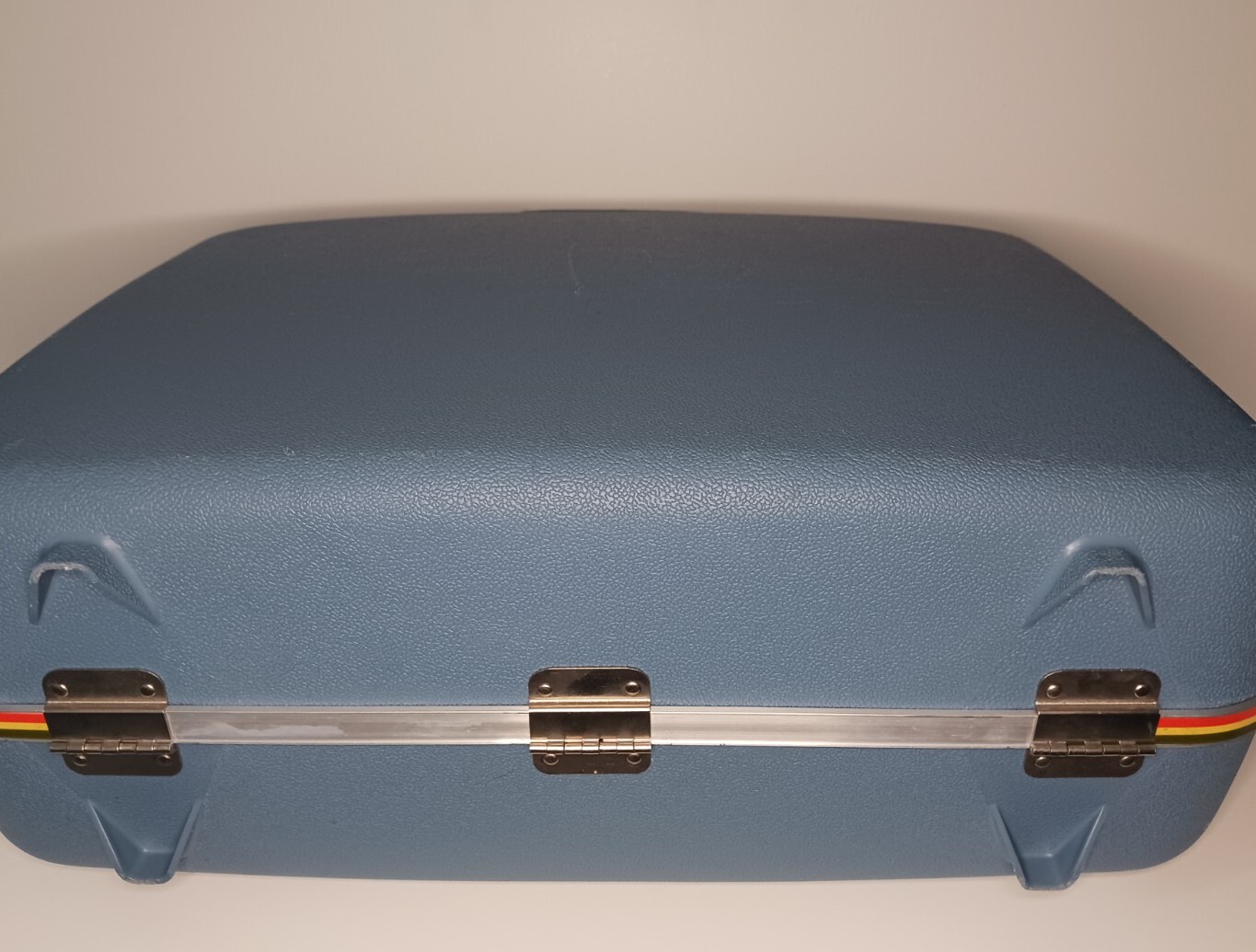 ✈️VINTAGE RETRO AIRWAY INDUSTRIES BLUE HARD SHELL SUITCASE LUGGAGE RAINBOW