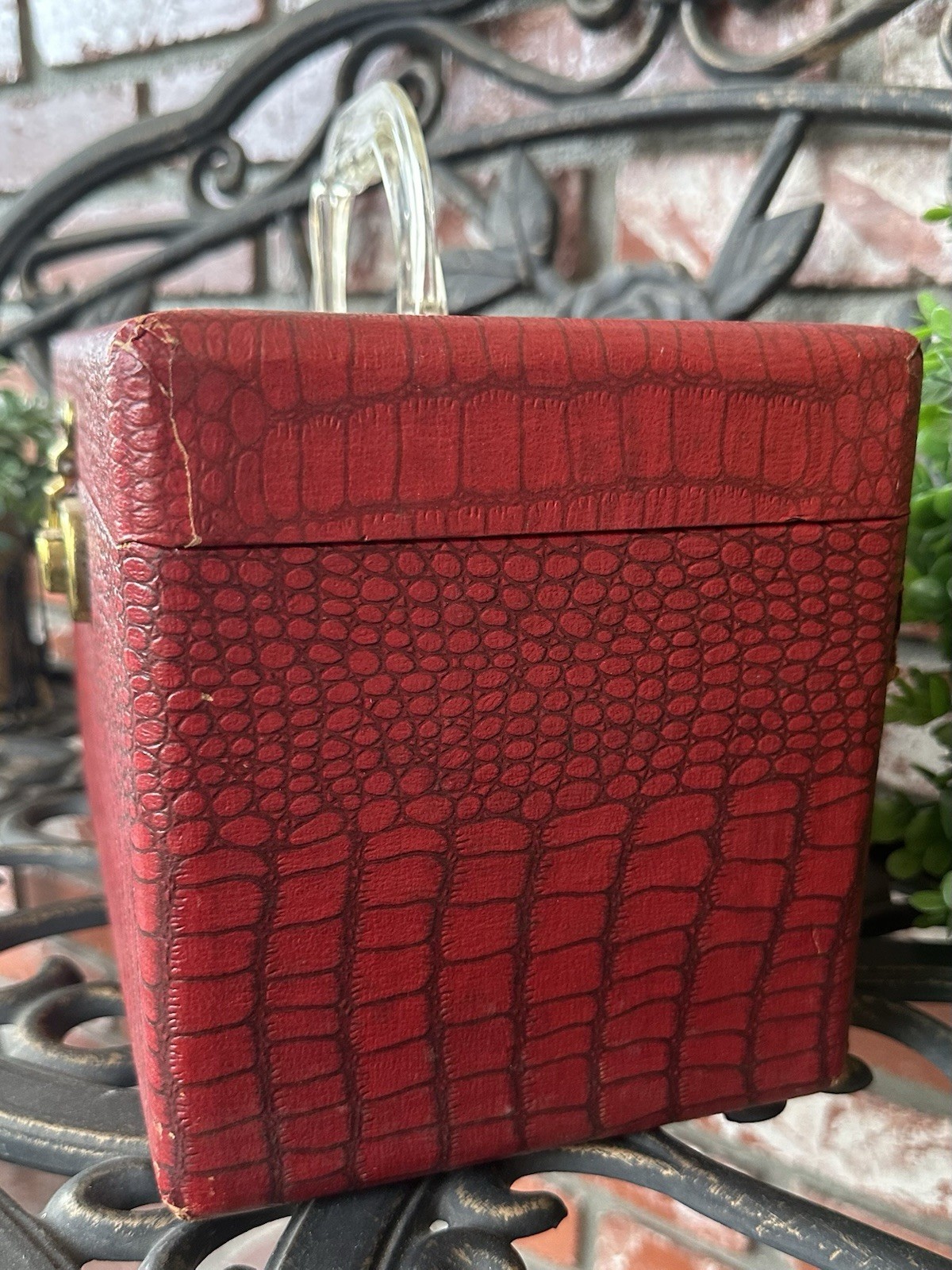 Vintage Alligator Embossed Train Case; Cranberry Red/Tan Int & Mirror; Locks/Key
