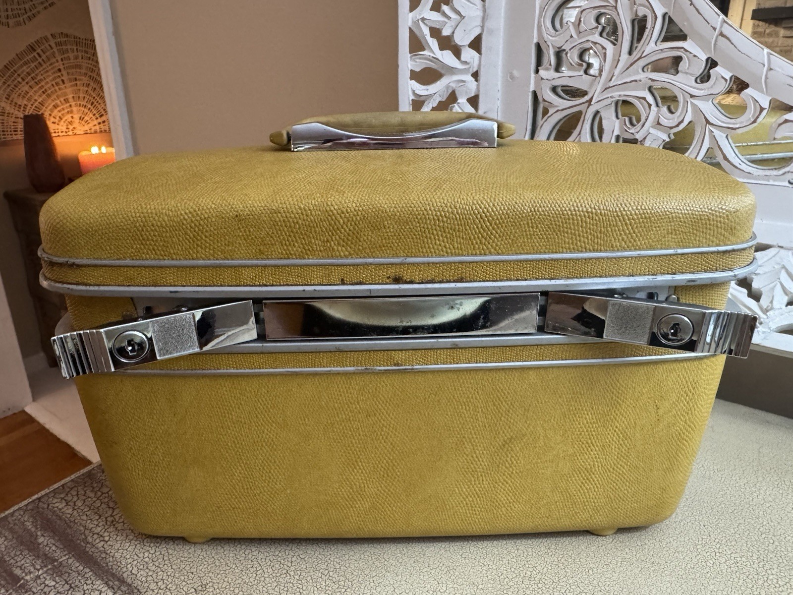 Vintage Samsonite Silhouette Train Case Mustard Yellow Hard Shell Luggage