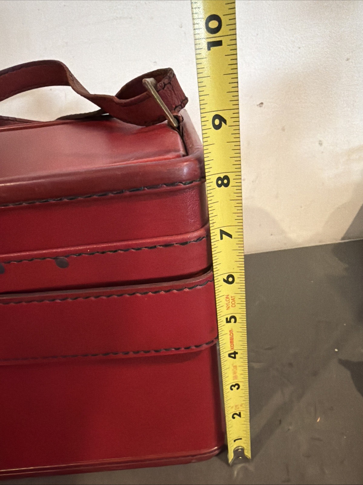 Hartmann Vintage Red Leather Train Cosmetic Luggage Case
