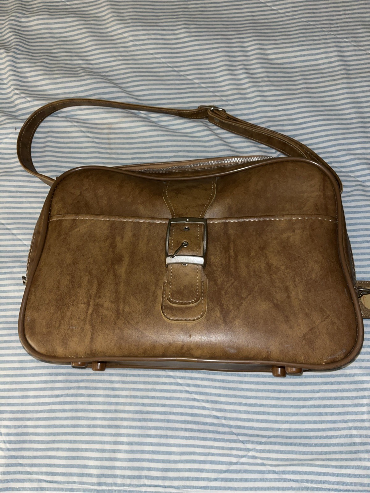Vintage Amelia Earhart Luggage Carry On Bag Suitcase Brown With Adjustable Strap