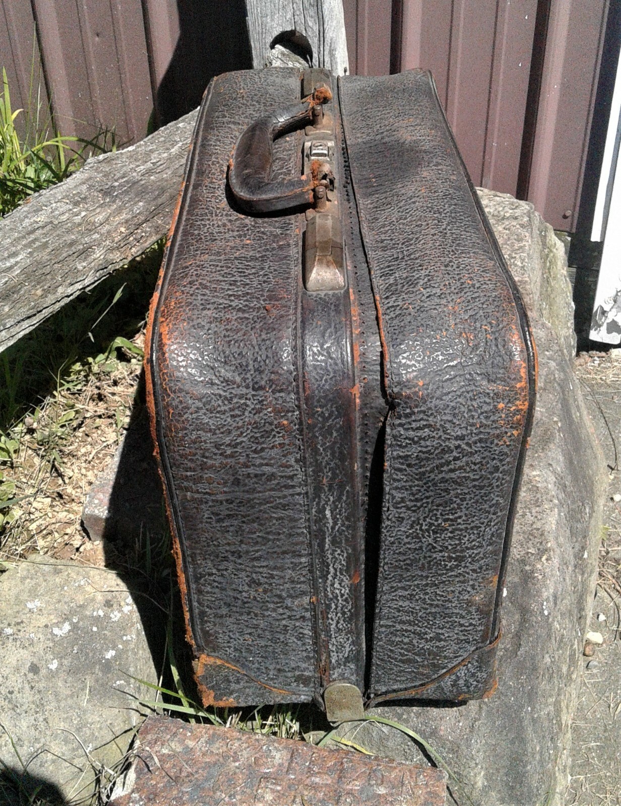Antique Leather Travel Bag or Suitcase Genuine Split Leather 1900s Era
