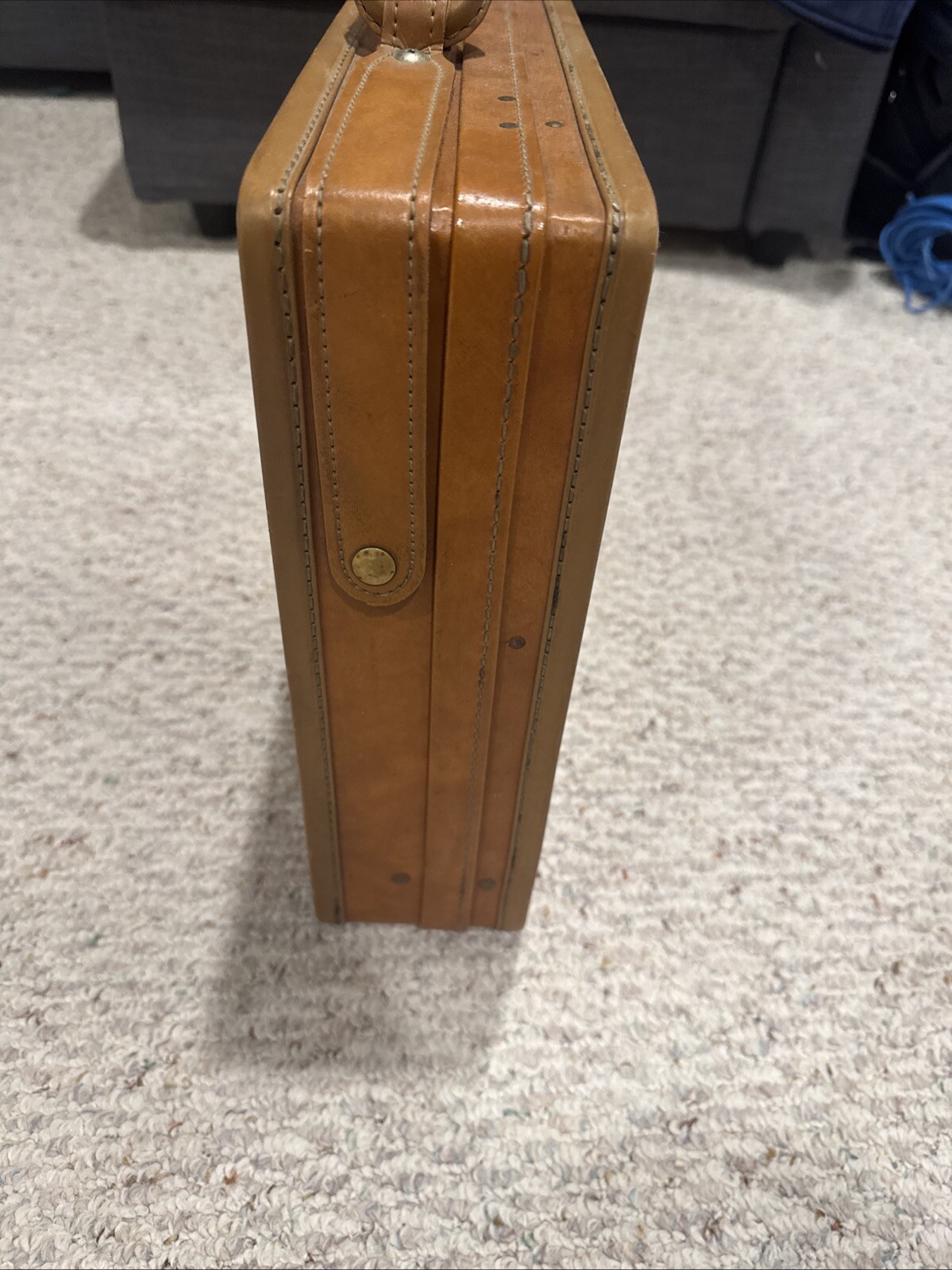 Hartmann Luggage Vintage Brown Tan Caramel Leather Hard Shell Belting Briefcase