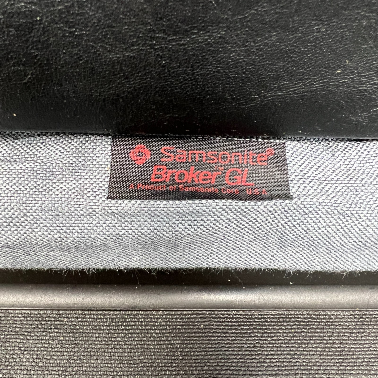Vintage Samsonite Broker GL Hard Shell Black Briefcase 80s Style With Key