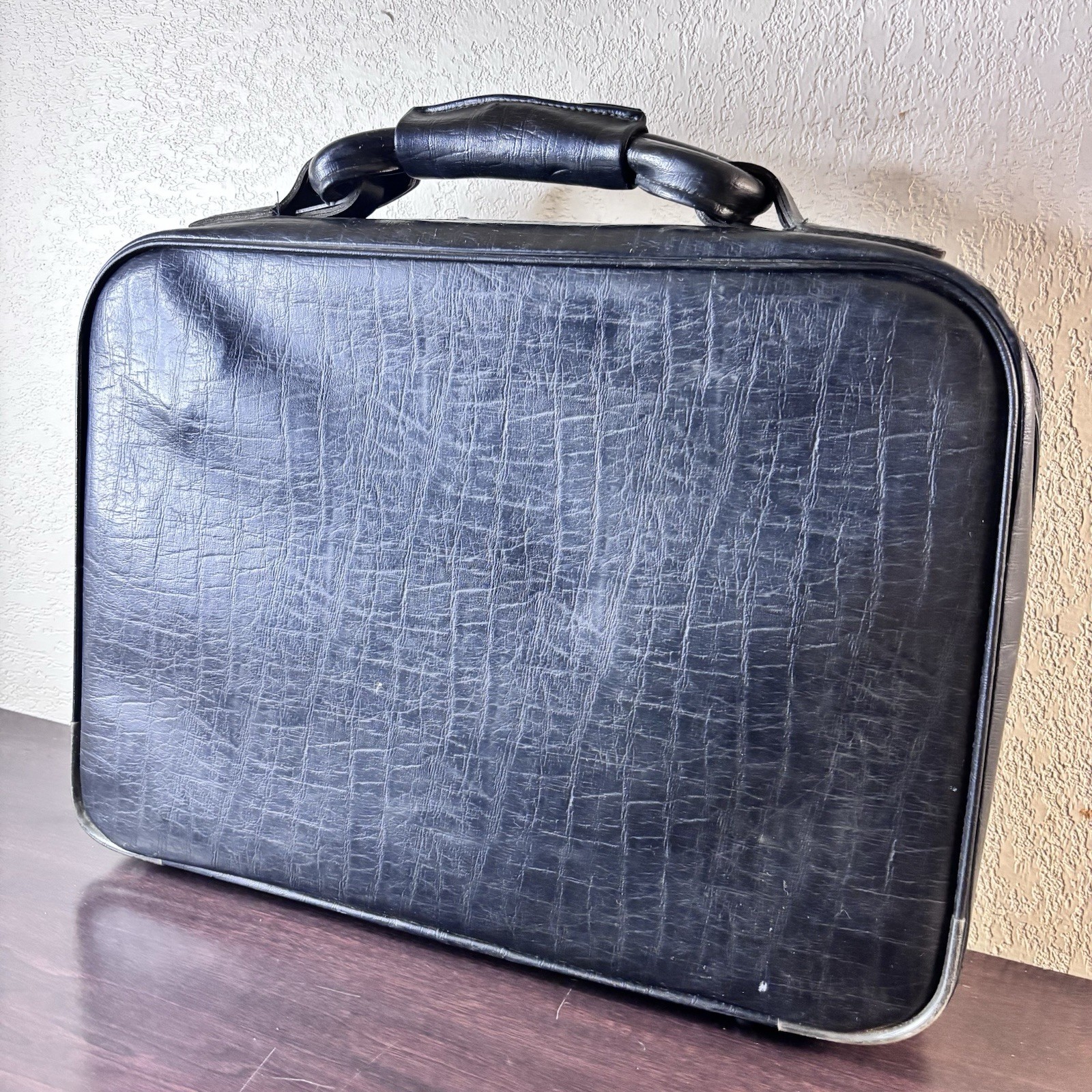 Vintage Peter’s Bag Corp Bantam Travelware Black Overnight Suitcase With 2 Keys