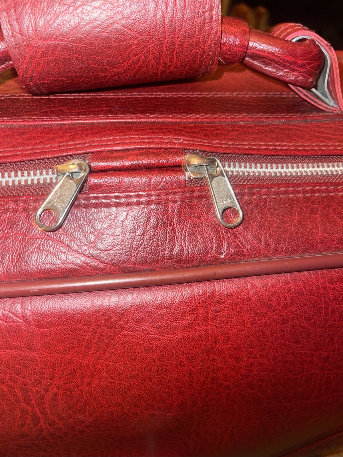 New Vista Vintage 1970s Burgundy Red 5 Piece Luggage Set Nesting Suitcases MCM