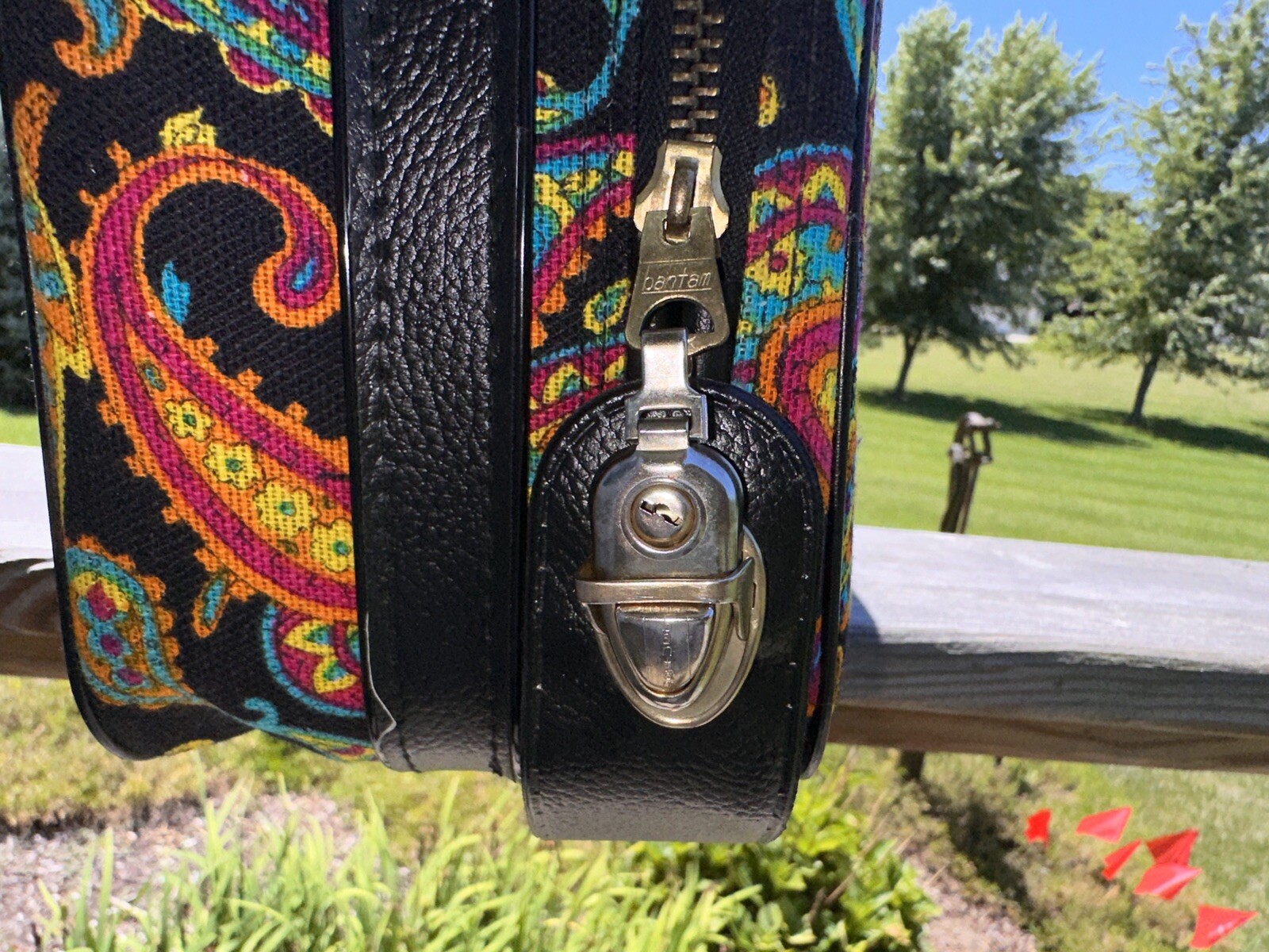 Vtg 60s Bantam Travelware Suitcase Luggage Paisley Mod Black Neon Canvas KEY