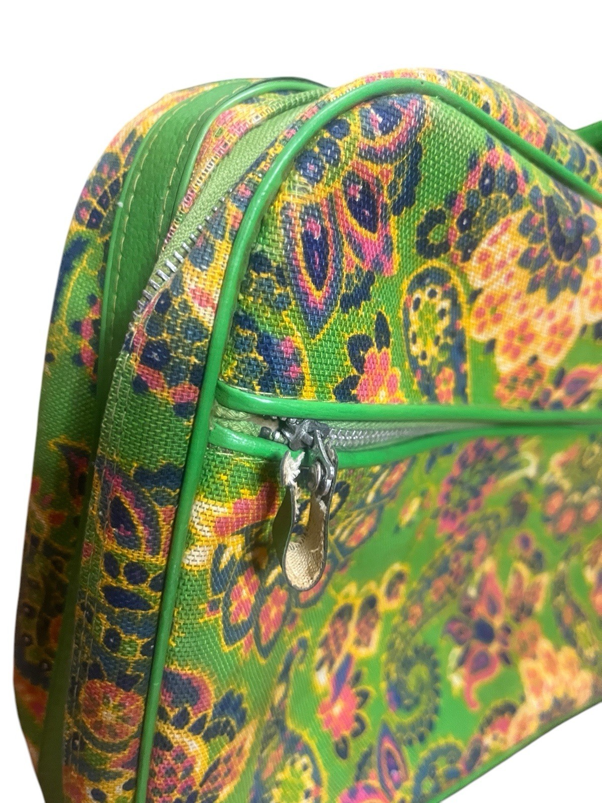 Vintage 60s/70s Penguin Green Floral Groovy Overnight Suitcase