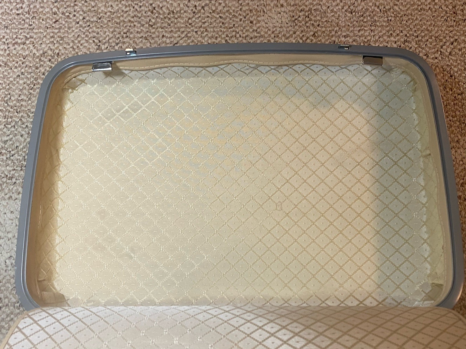 Vtg Samsonite Profile II Blue Hard Shell Luggage Suitcase w/Key 20″ X 13” X 6”
