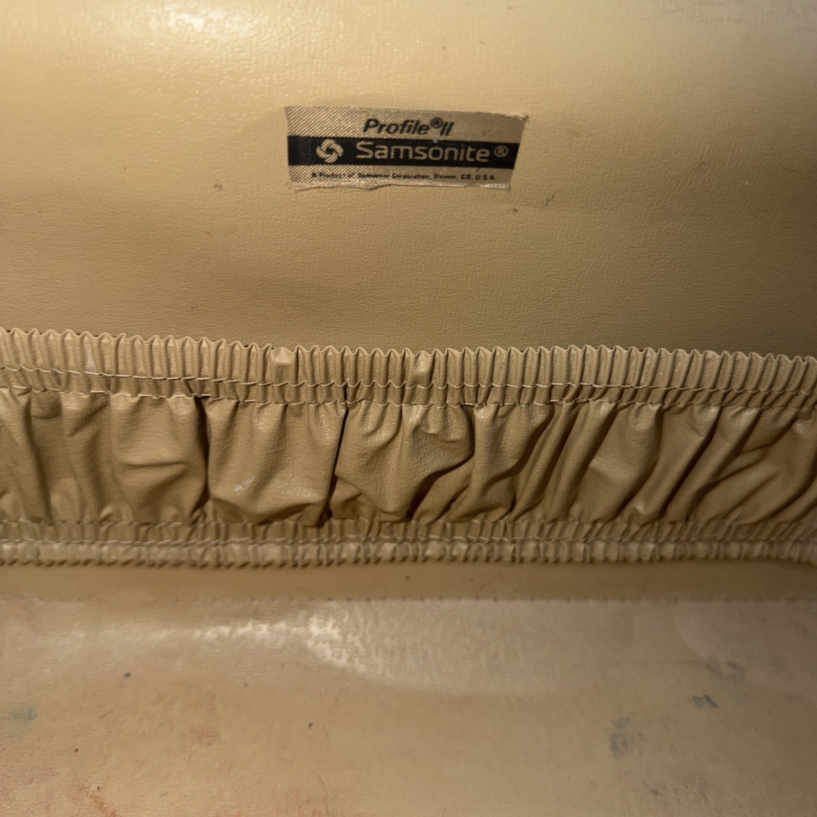 Samsonite Vanity Train Case with 2 Keys, Vintage Navy Blue With Tag Attached