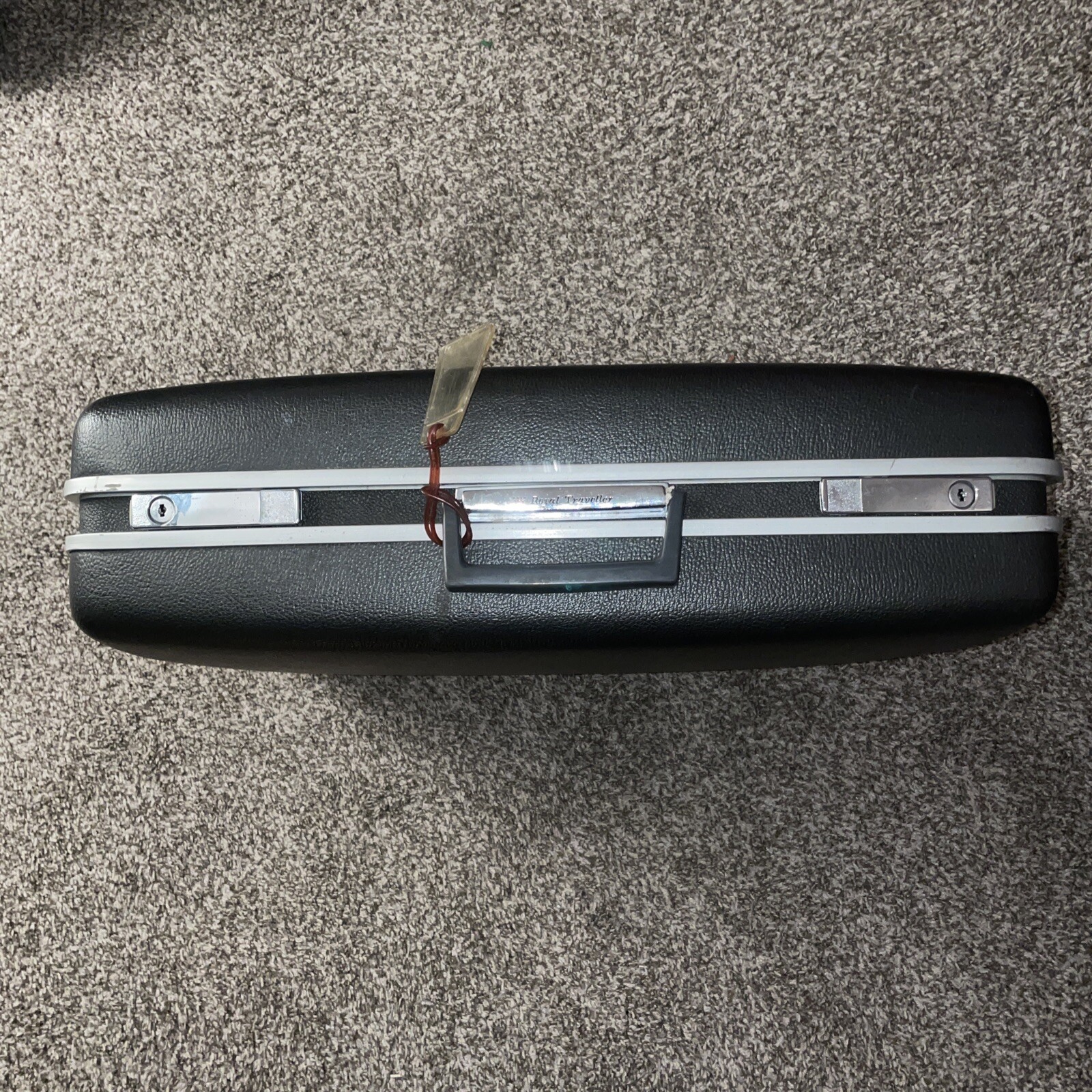Vintage Royal Traveler Medalist Hardcase Locking Suitcase Charcoal