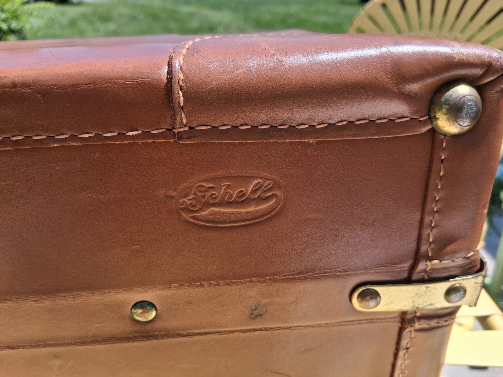 RARE Vintage Genuine Cowhide Leather Schell Tripak Suitcase 20′ x 14 -Gorgeous!