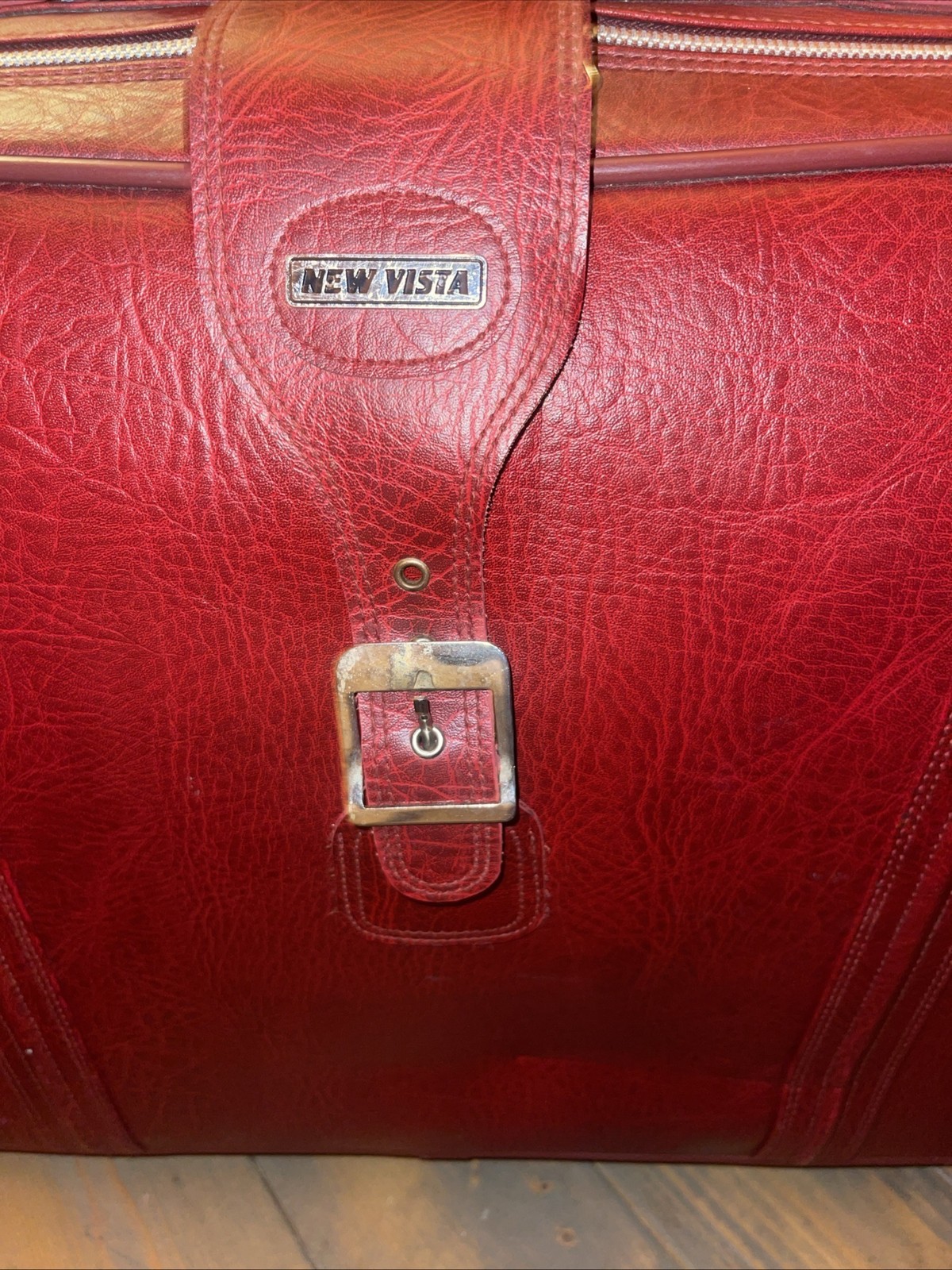 New Vista Vintage 1970s Burgundy Red 5 Piece Luggage Set Nesting Suitcases MCM