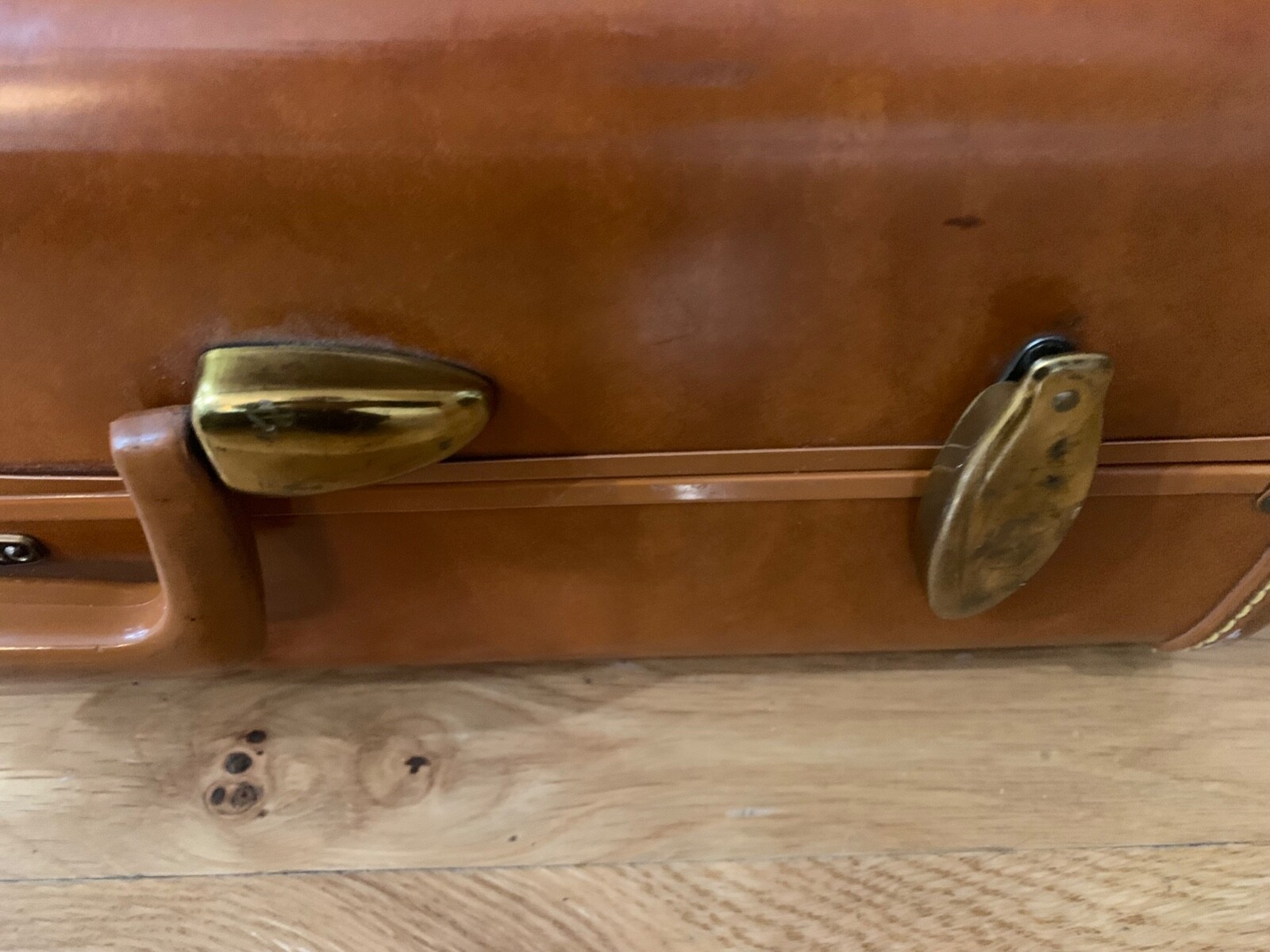 VINTAGE SUITCASE, Samsonite luggage, Travel Bag, Overnight bag, leather suitcase