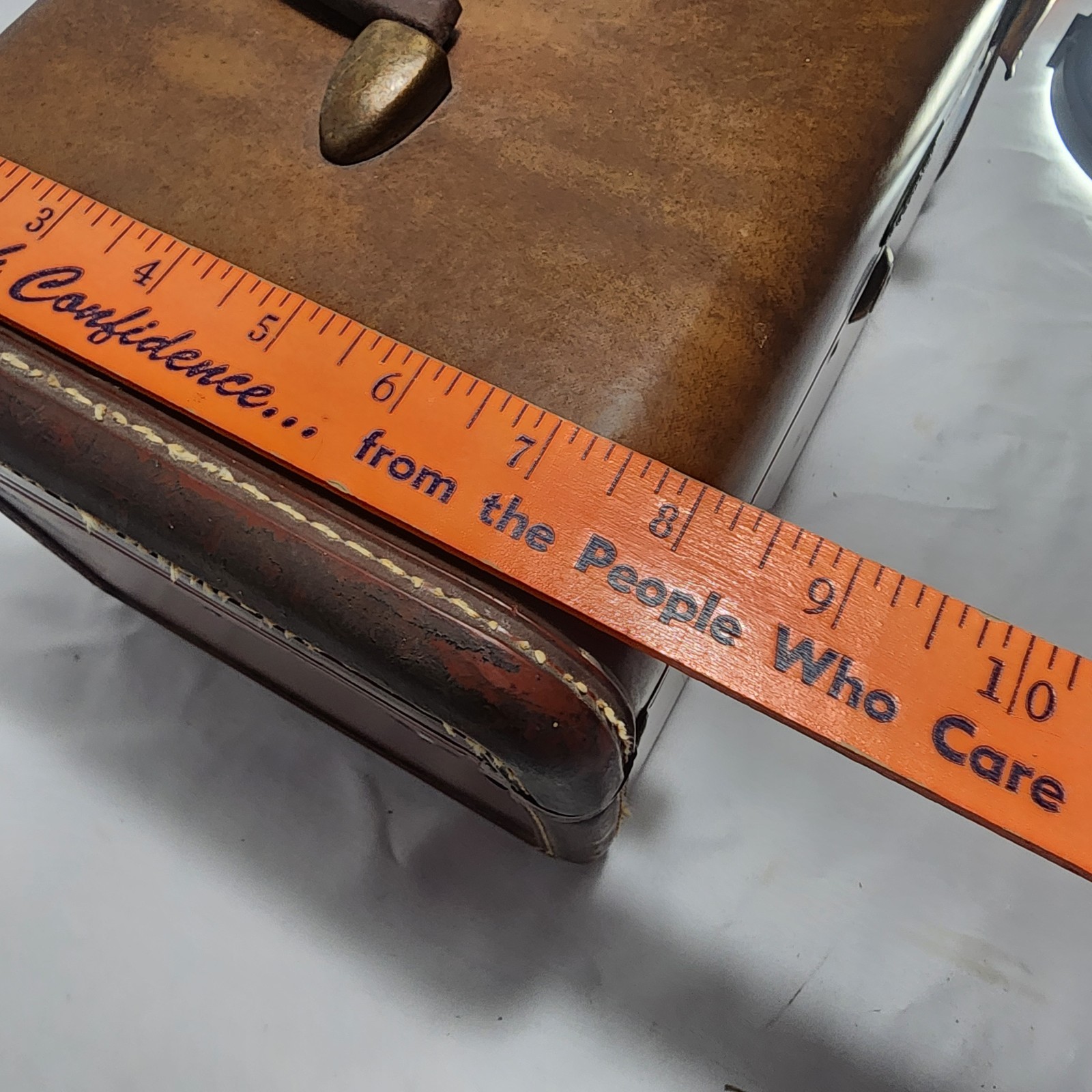 Vtg 1950’s SAMSONITE Train Case SHWAYDER BROS Denver Brown Hard Shell – USA MADE