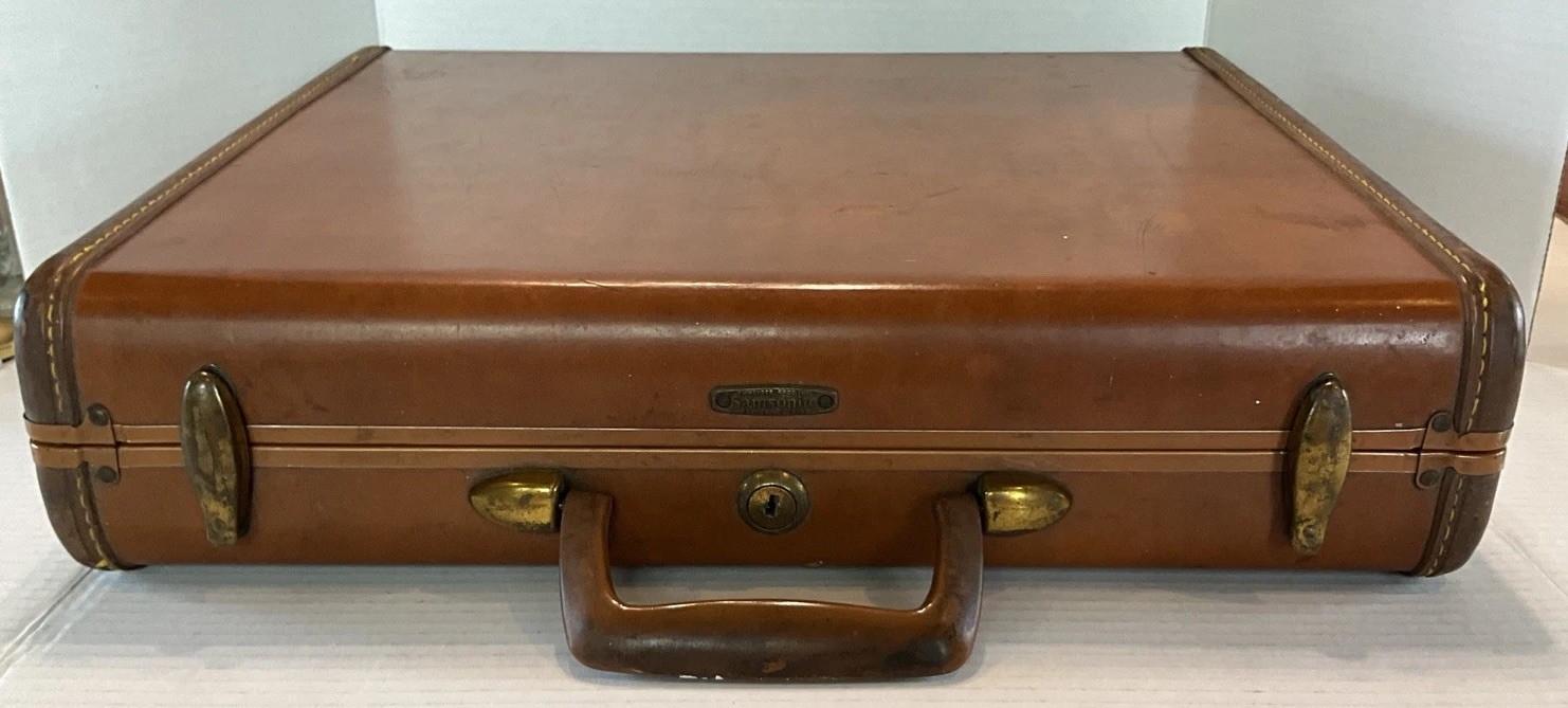 Vintage Samsonite Shwayder Bros Hardshell Brown Leather Briefcase 4615 No Key