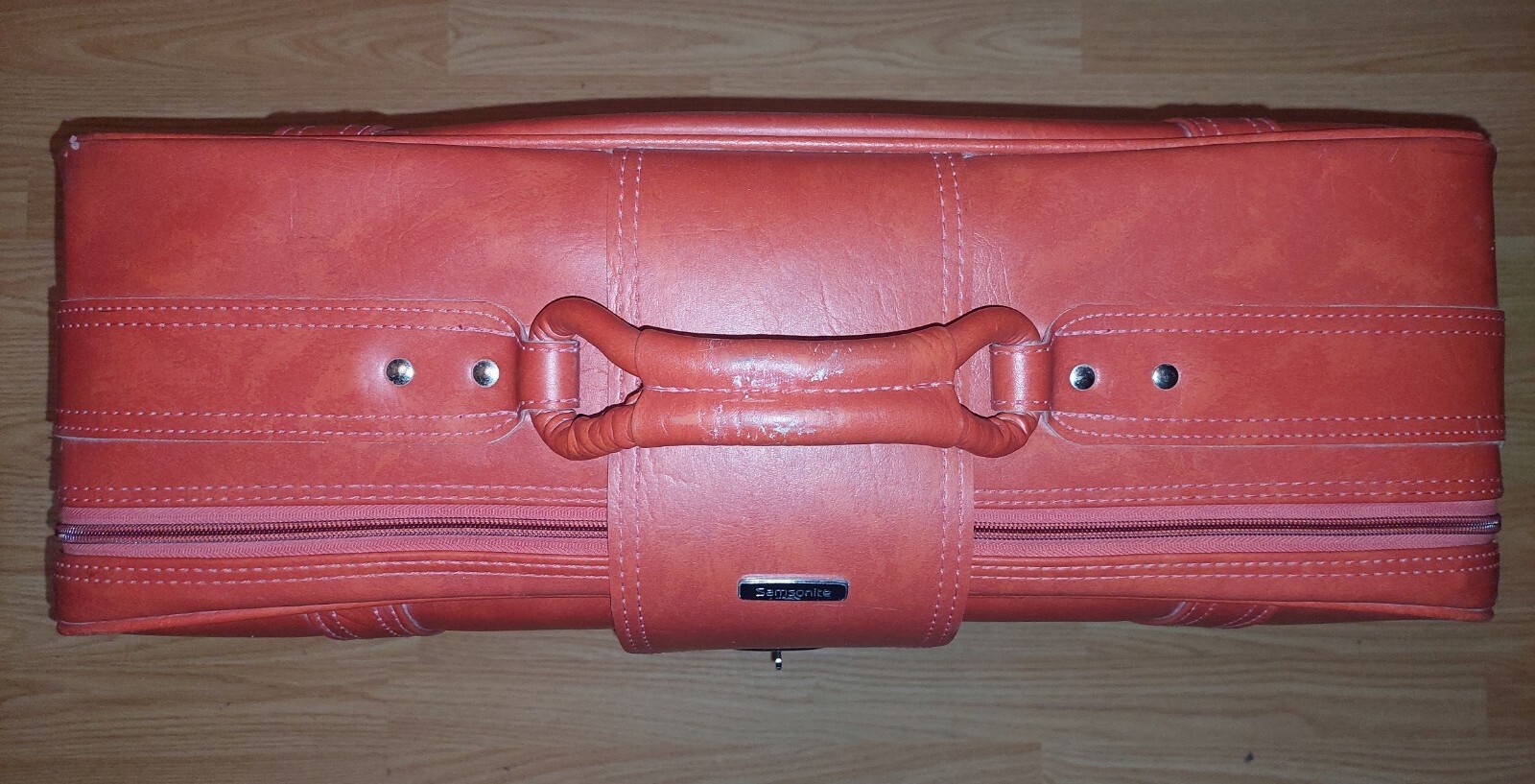 Samsonite Soft Vinyl Wheel Base Suitcase (Burgundy/Dark Red) Vintage Luggage