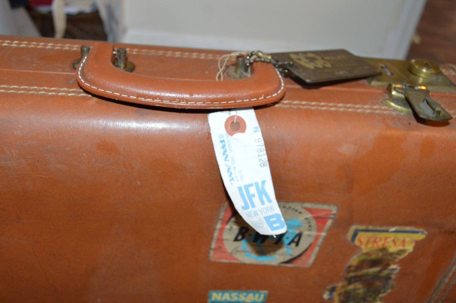 Vintage Tan Leather Hard Luggage 23 x 17 x 5 w/ Stickers Damage Rust 1950’s