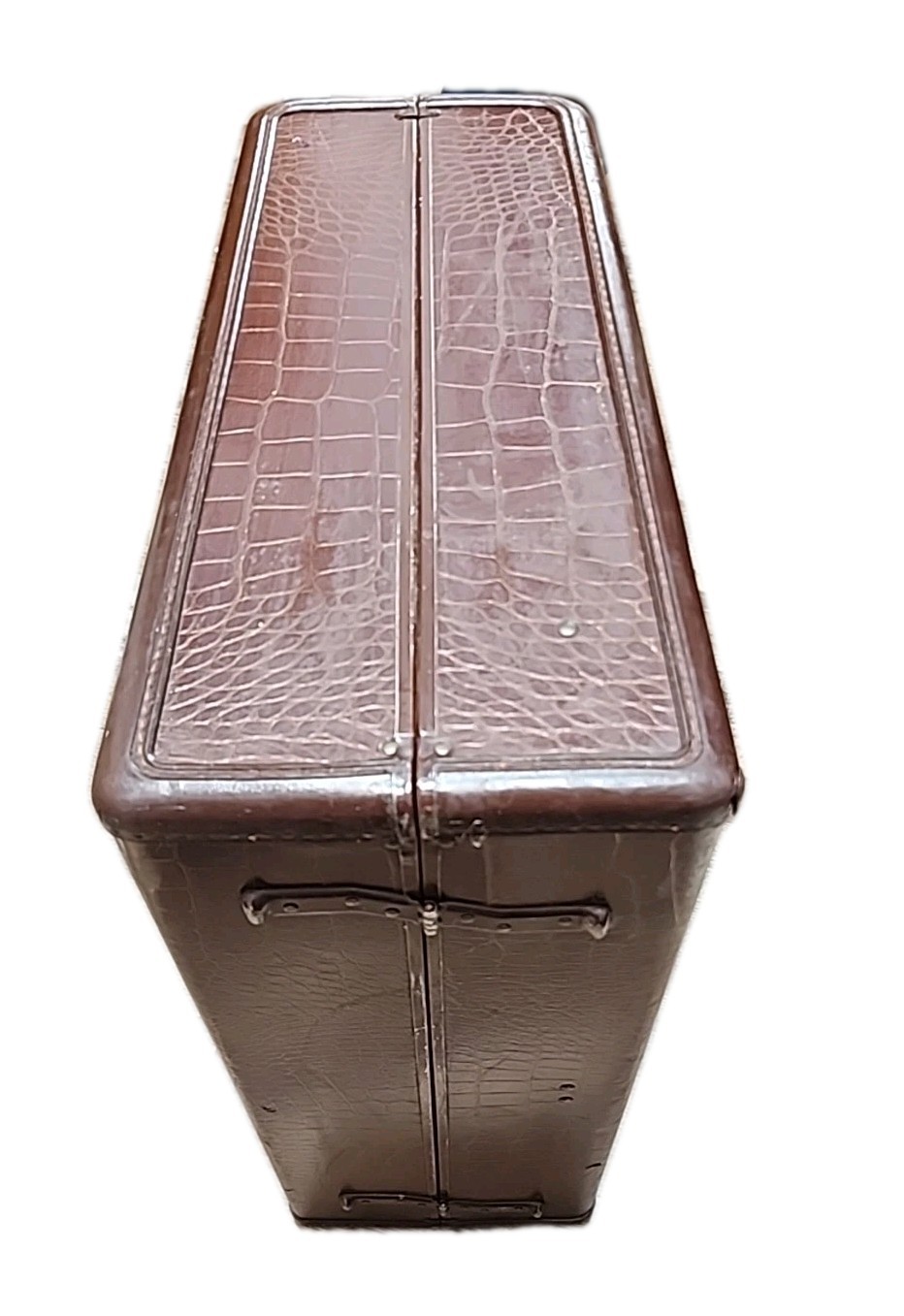 Samsonite Suitcase Luggage 4137, Faux Alligator Shwayder 24.25Wx19.5″x9″ Vintage