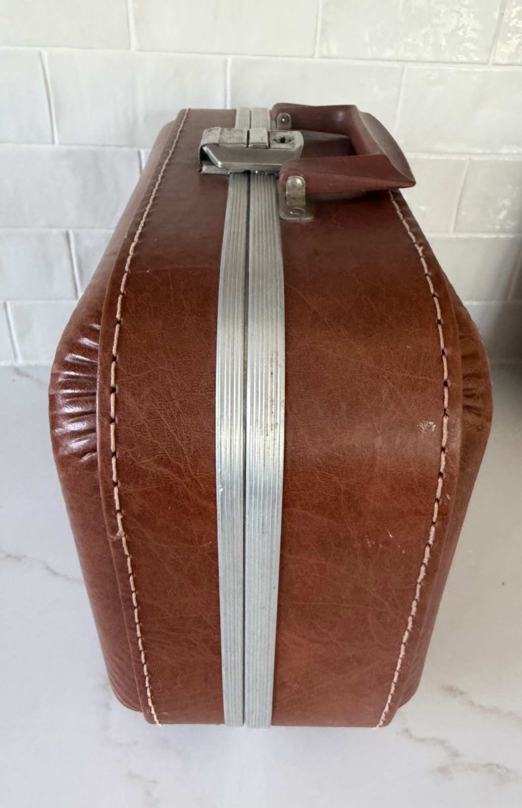 Vintage 1970s Kid’s Hard Brown Vinyl Suitcase ‘Going to Grandma’s’ Locking Dog