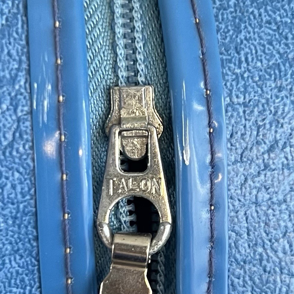 Vintage 60s Blue Vinyl Travel Bag Overnight Luggage Talon Zipper No Key, *READ