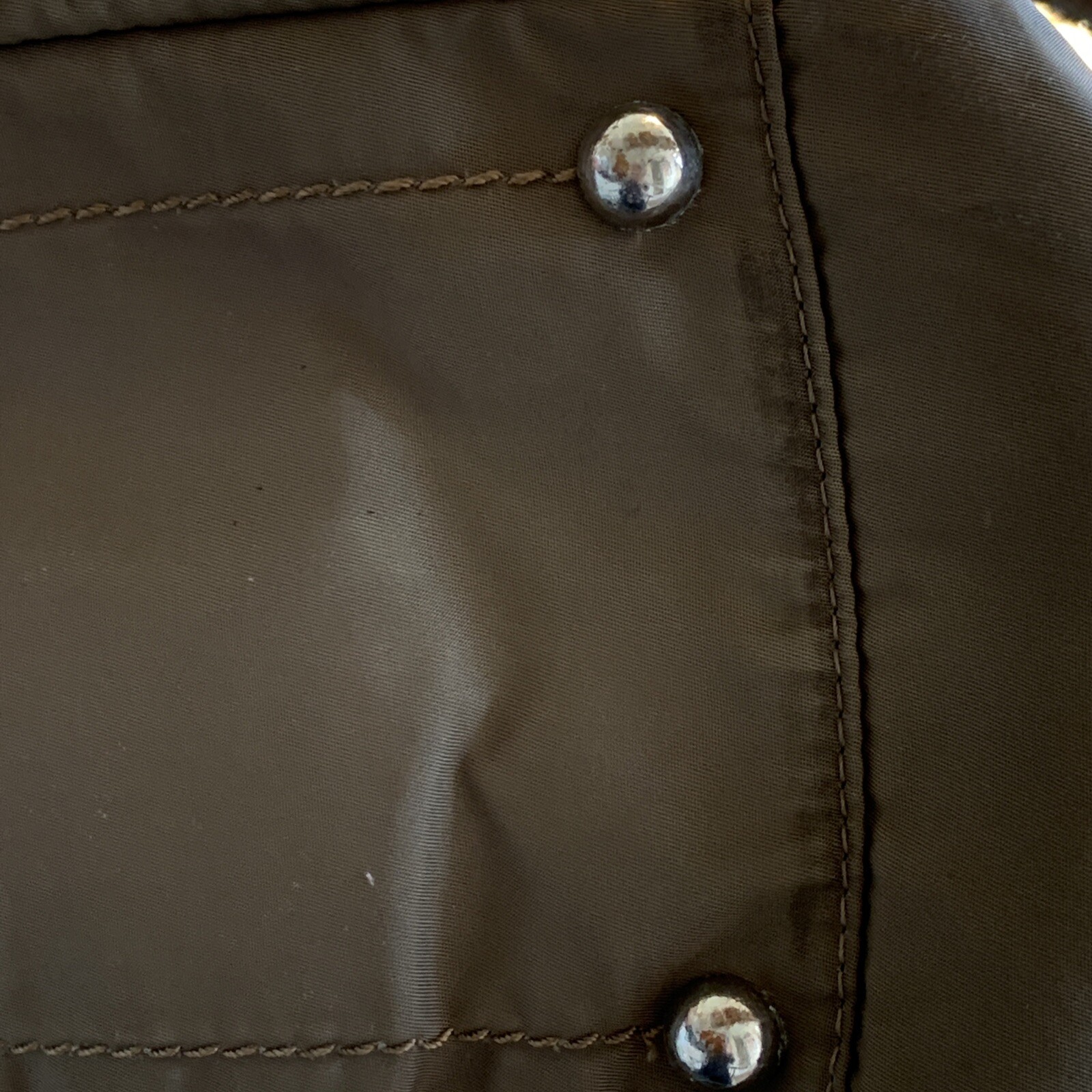 Tumi nylon satchel handbag leather handles pockets and zips galore, Its A Wreck