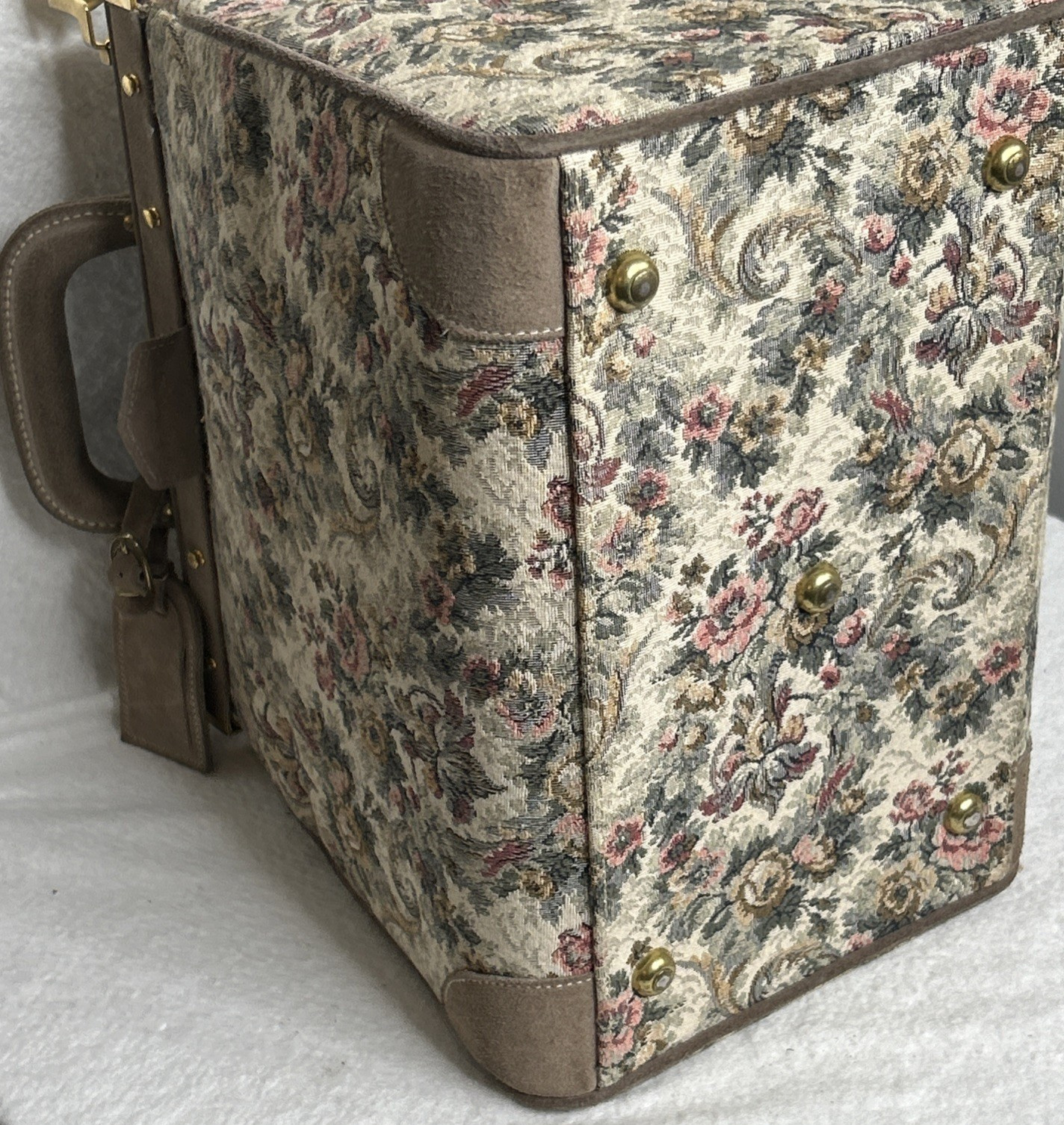 French Luggage Co. Toiletry Jointed Bag Floral Rose tapestry Vintage Suede w/Key